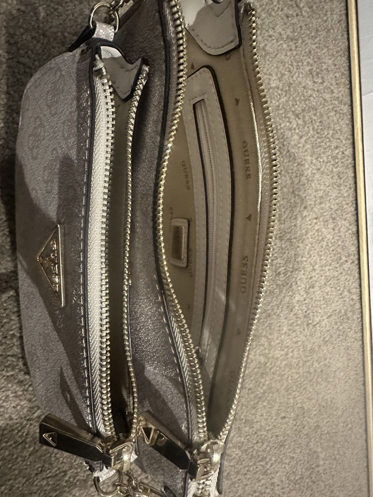 Guess Guess Beige handbag Size ONE SIZE - 2 Thumbnail