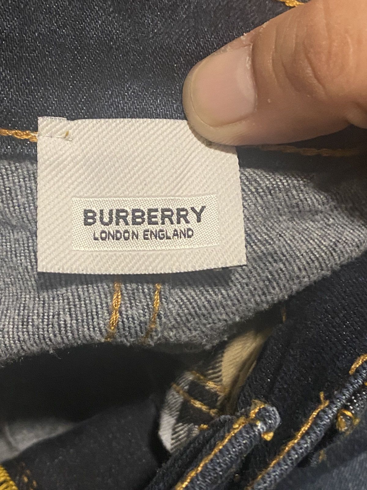 Burberry × Designer BURBERRY SLIM FIT JEANS Size US 30 / EU 46 - 8 Thumbnail