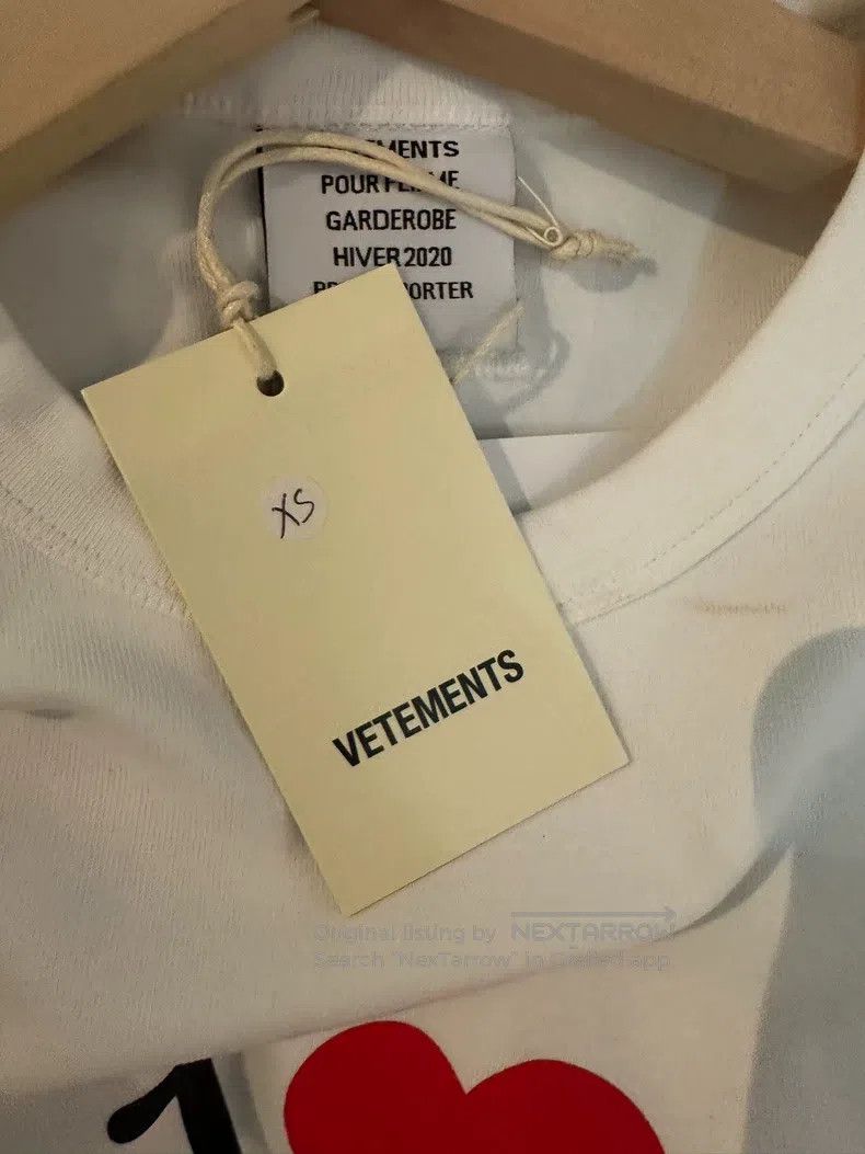 Vetements VETEMENTS Heart Short Sleeve Size US XS / EU 42 / 0 - 3 Thumbnail