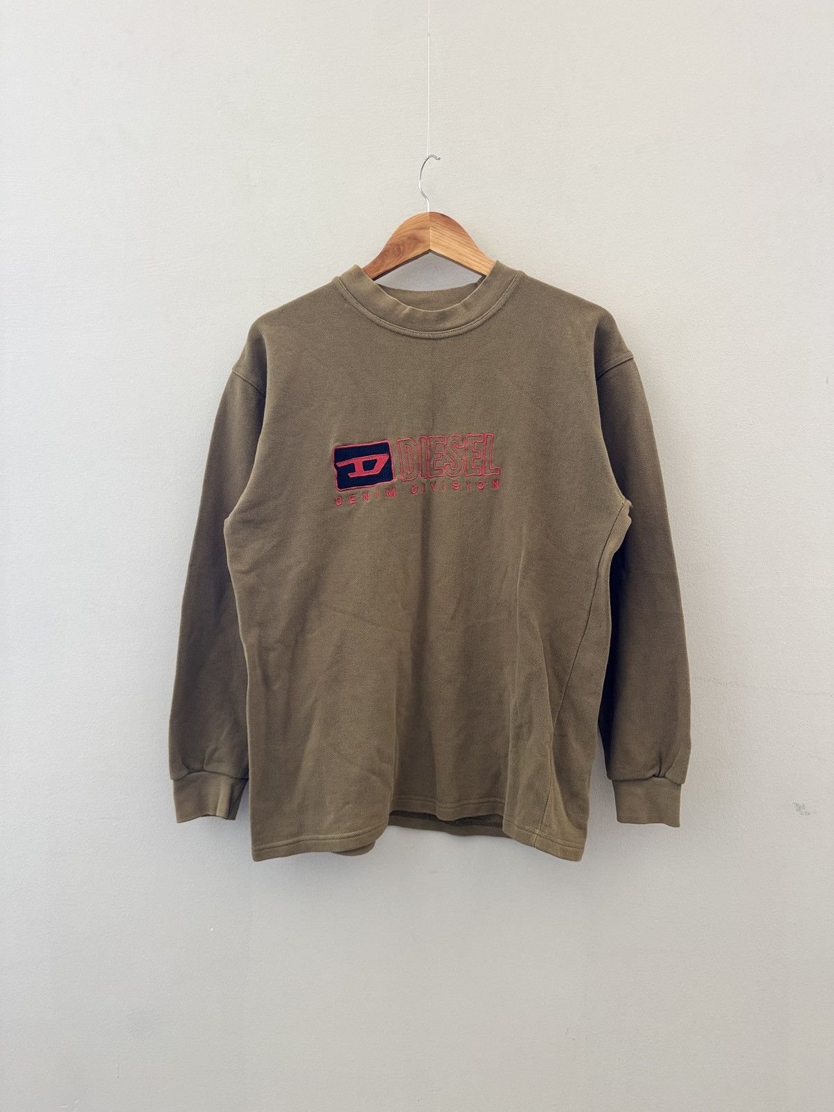 Diesel Vintage Diesel Sweatshirt Big Logo Japanese Style Size US M / EU 48-50 / 2 - 1 Thumbnail