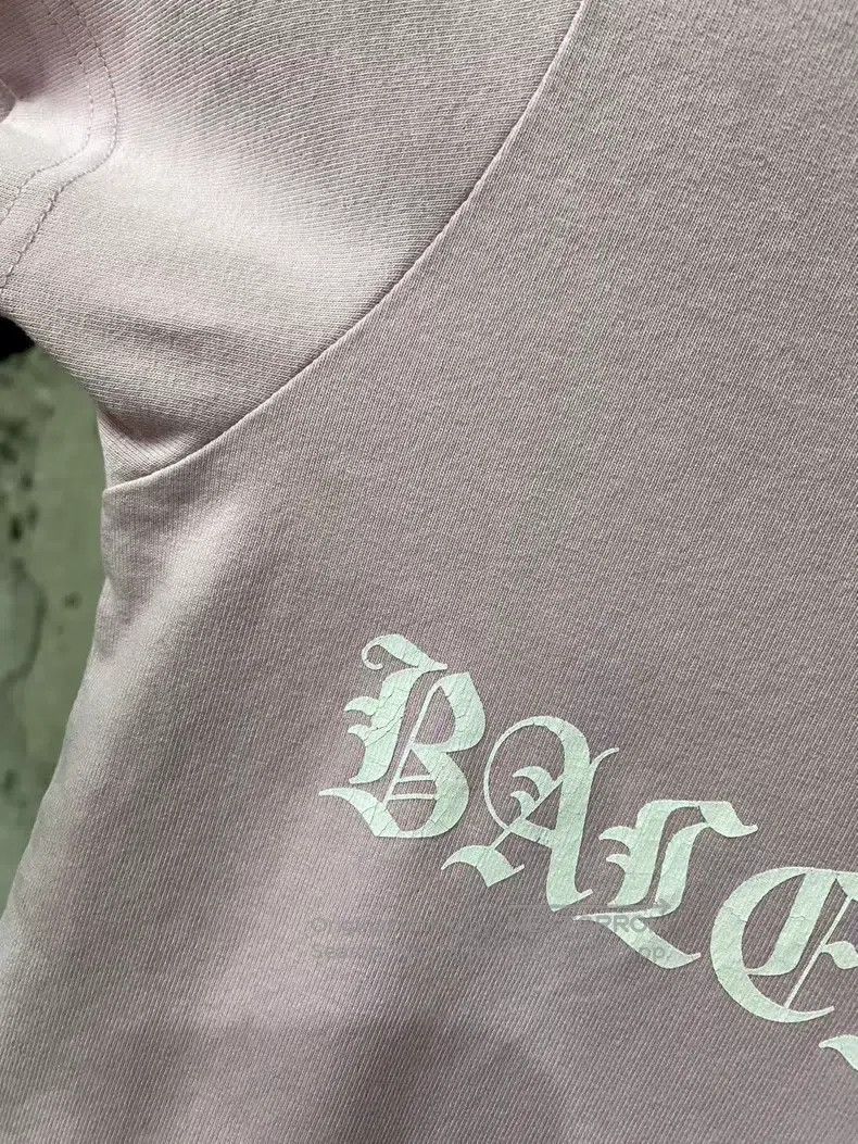 Balenciaga Balenciaga Pink Destroyed Vintage Short Sleeve Size US XS / EU 42 / 0 - 6 Thumbnail