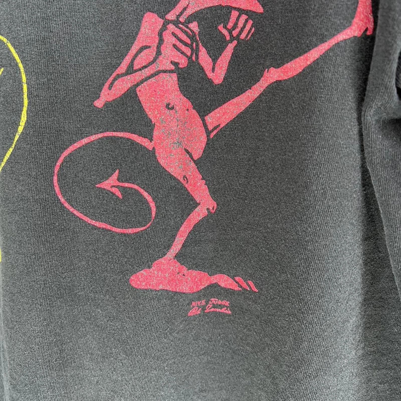 Vintage Vintage 1997 Beavis and Butthead Rob Zombie MTV shirt Size US XL / EU 56 / 4 - 6 Thumbnail