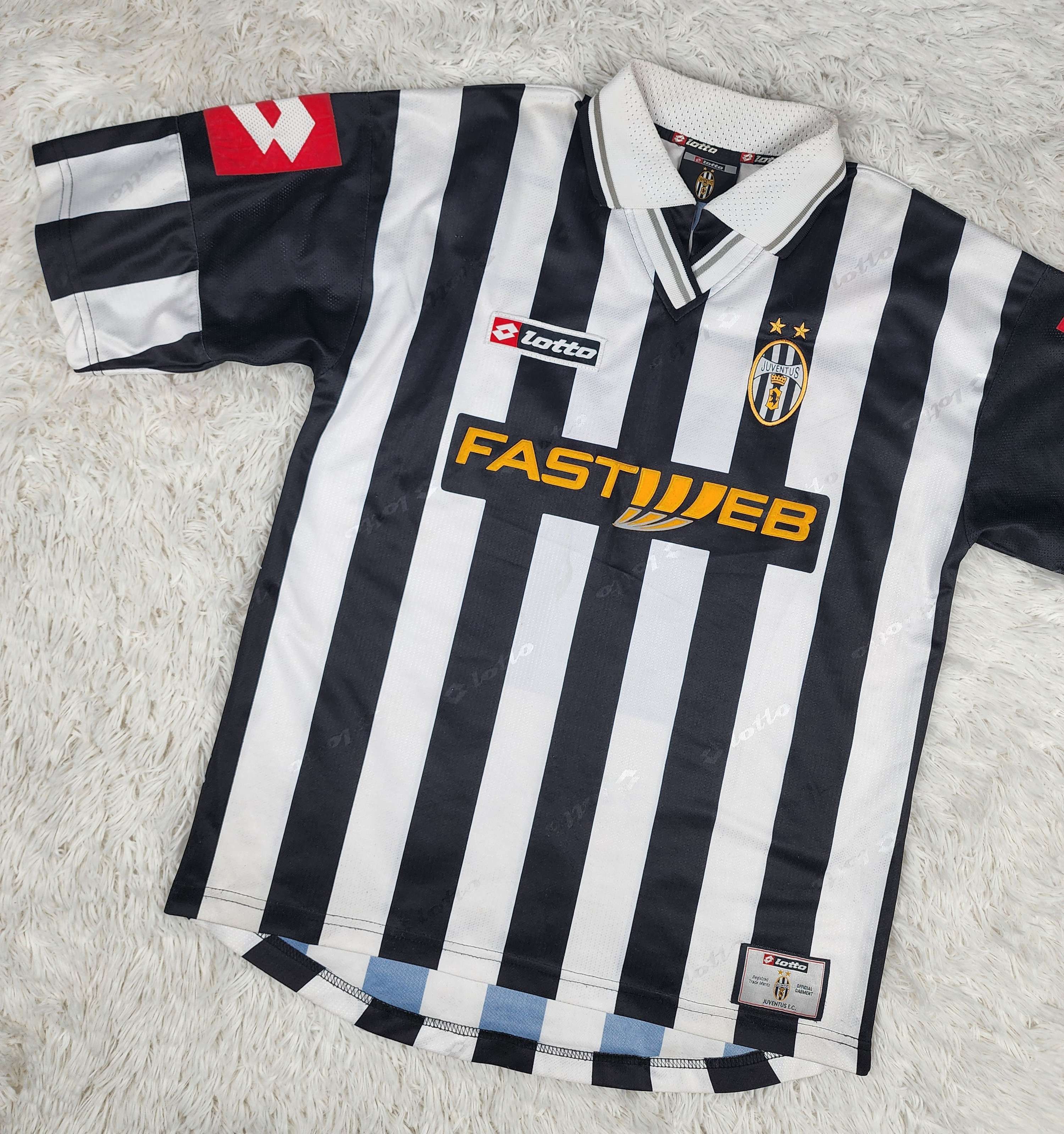 Lotto Sport Vintage Y2K Juventus F.C. 2001 Home jersey Size US M / EU 48-50 / 2 - 2 Thumbnail
