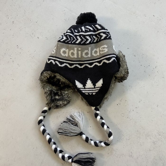 Adidas trapper outlet hat