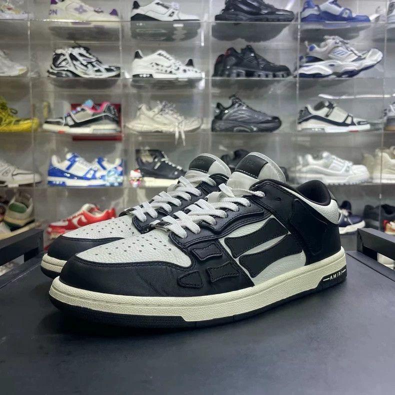 Amiri AMIRI Leather Low-Top Sneakers Black and White Size US 10.5 / EU 43-44 - 1 Thumbnail