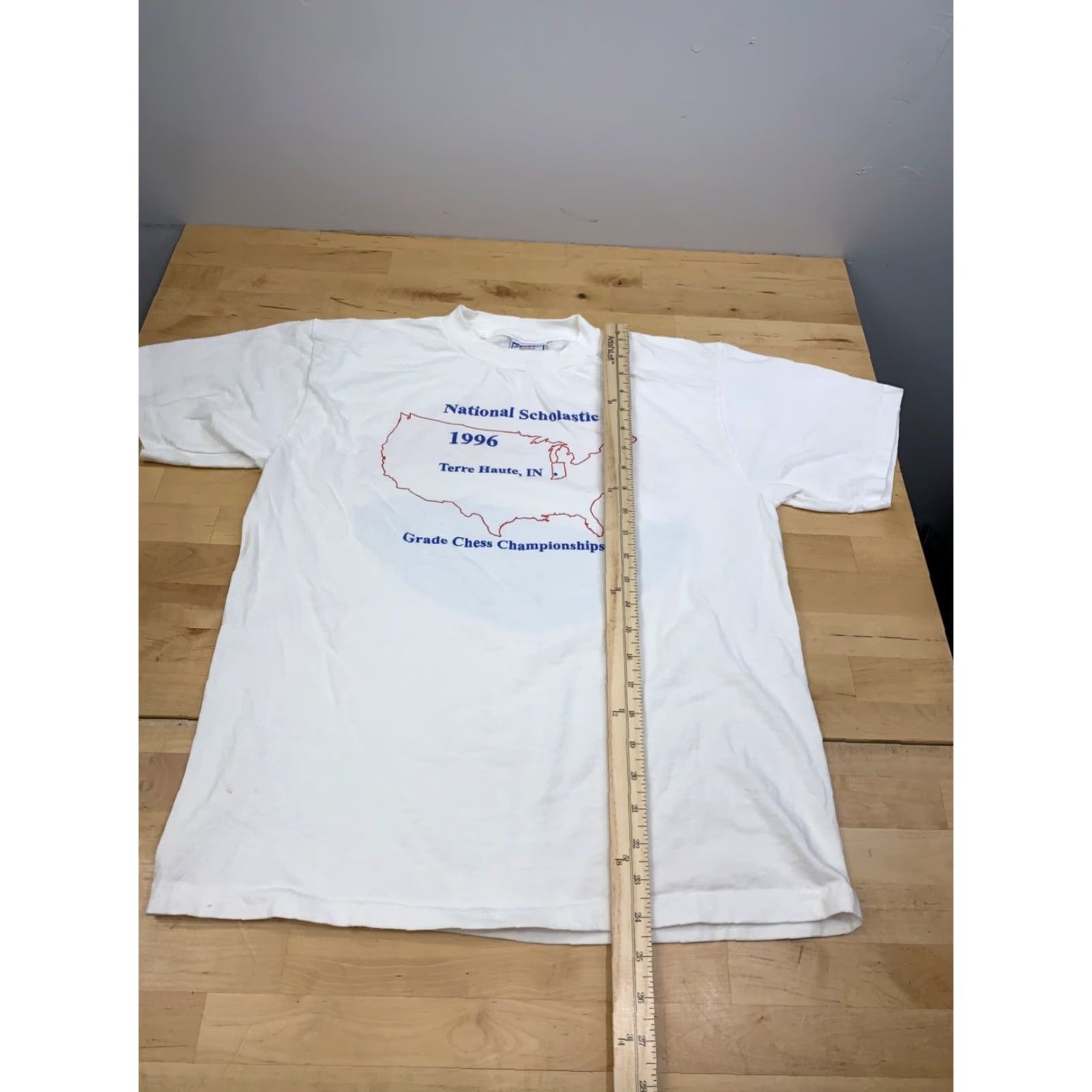 Vintage VINTAGE National Grade Chess Chimpionship Shirt Mens S White 90s Promo All Sport T-Shirt" Size US S / EU 44-46 / 1 - 5 Thumbnail
