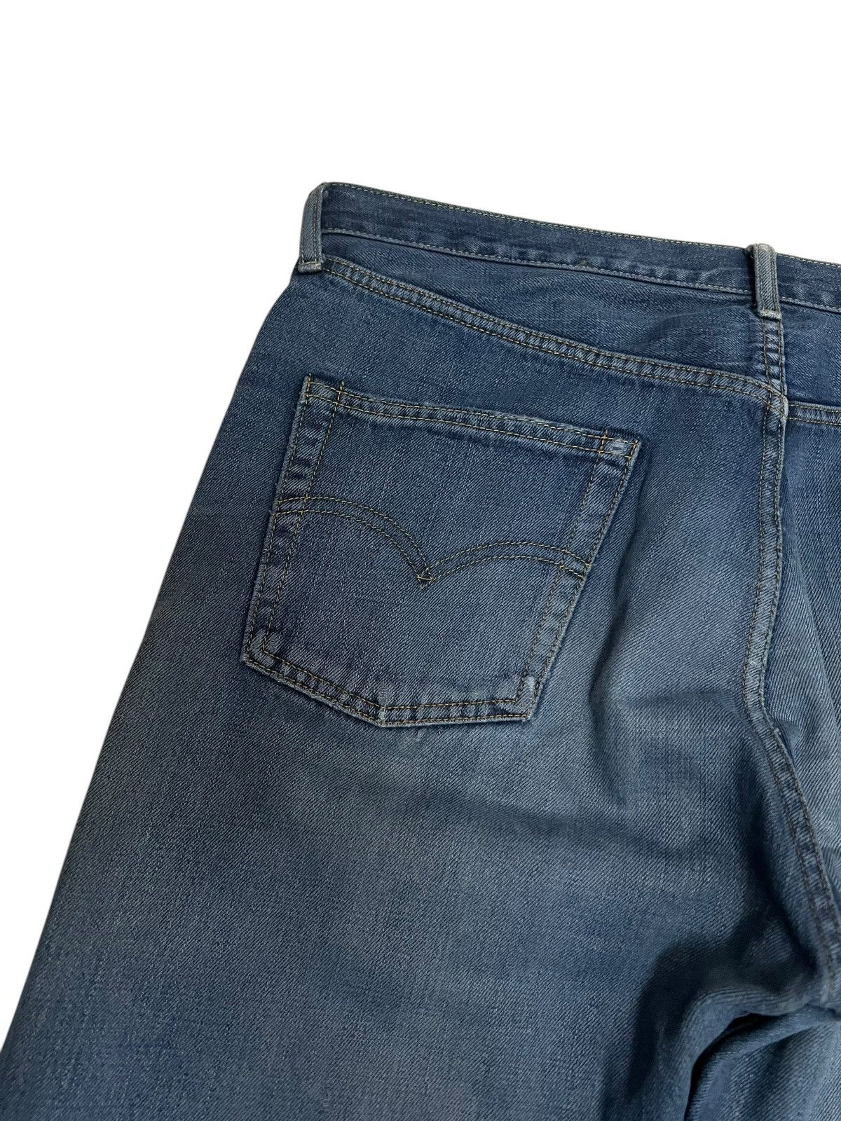 Levi's 90’s Levis 502 Big E Selvedge Distress Jean Size US 36 / EU 52 - 14 Thumbnail