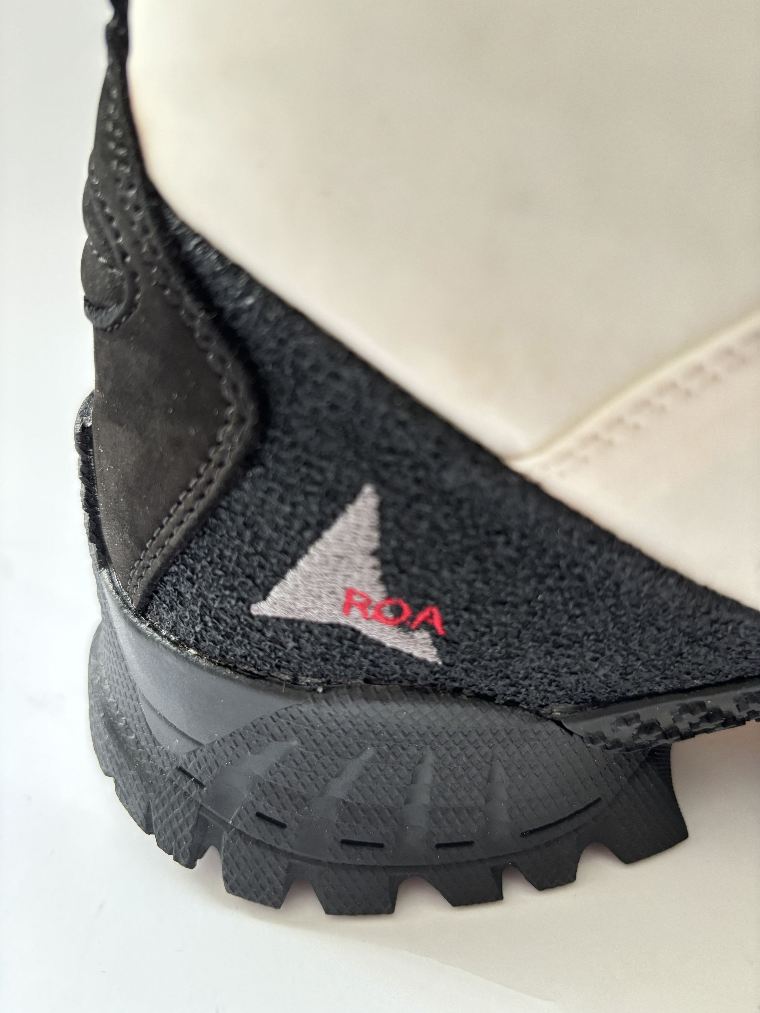 ROA ⚡️QUICK SALE⚡️ROA Andreas Cream/Black Hiking Boots Size US 7 / EU 40 - 8 Thumbnail