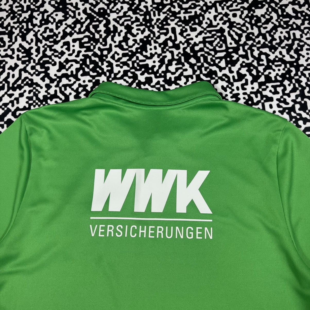Nike Nike Augsburg Germany Soccer Football Y2K Blokecore Jersey Size US L / EU 52-54 / 3 - 10 Thumbnail