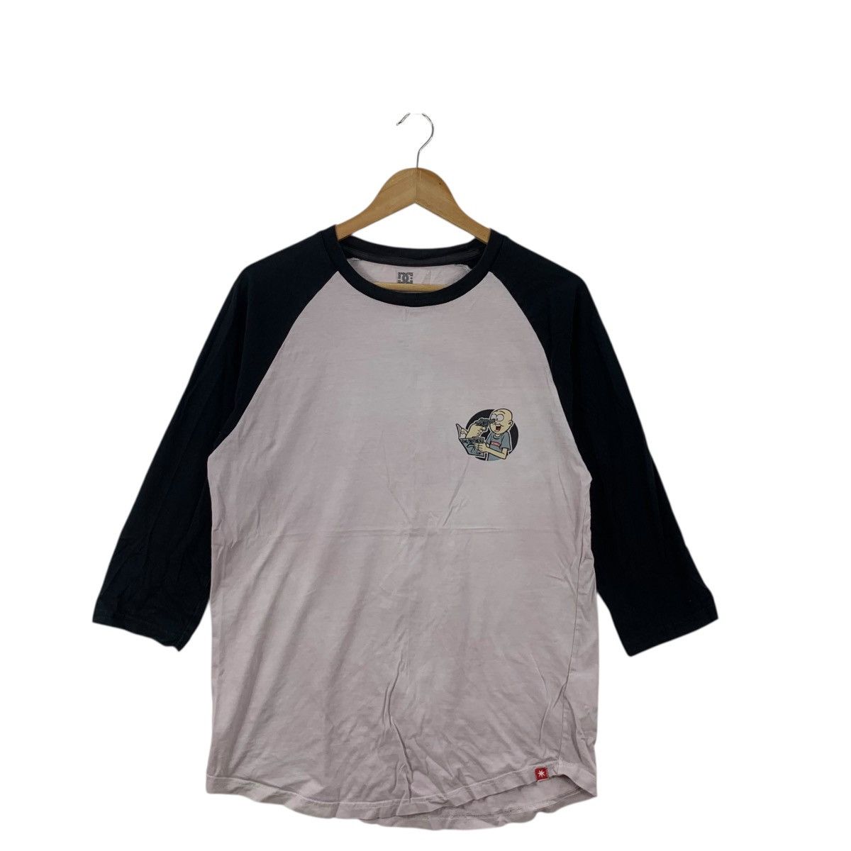 Vintage DC SHOES SKATEBOARD Big Brother Comics Raglan Tee Shirt Top Size US M / EU 48-50 / 2 - 4 Thumbnail