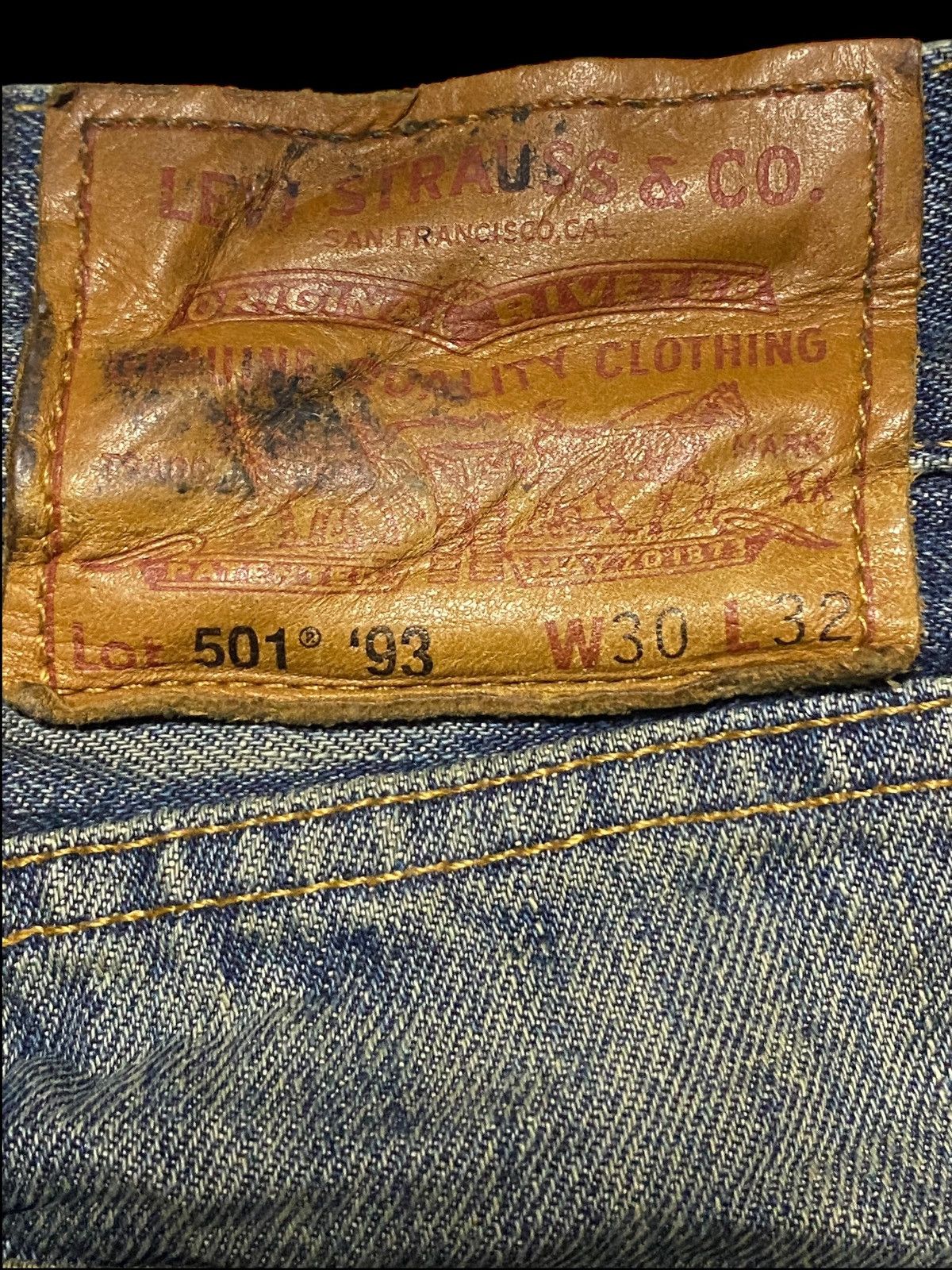 Levi's Vintage Clothing Levis Y2K Big E Mud Wash Distressed Slim Jeans Size US 31 - 11 Thumbnail