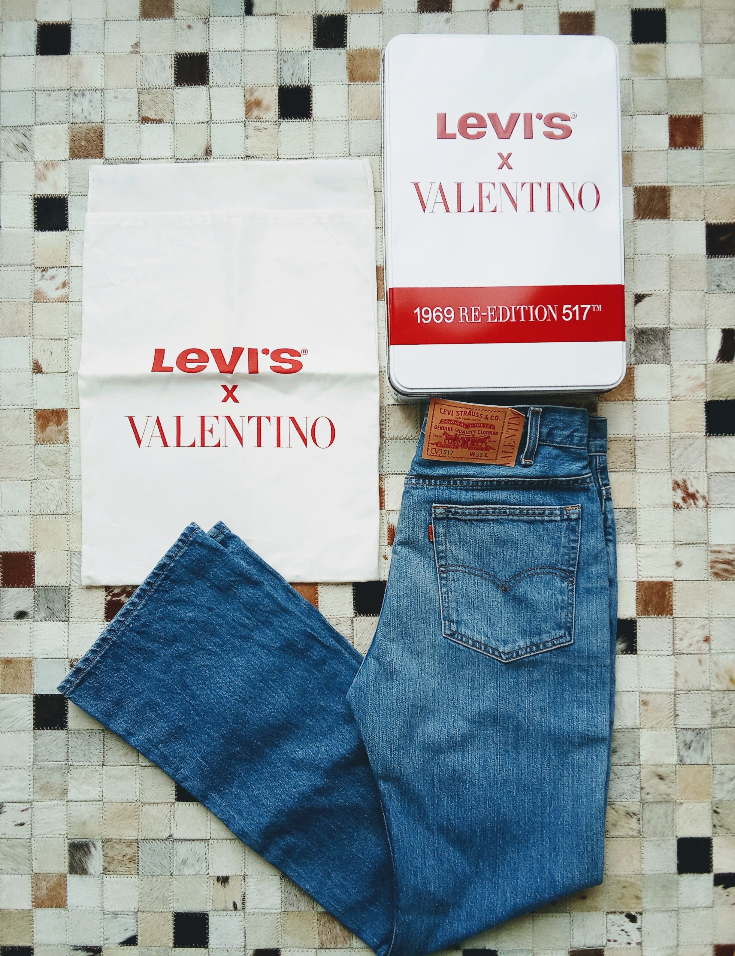 Levi's Levi's x Valentino 517 Rare Jeans Size 31" - 1 Thumbnail