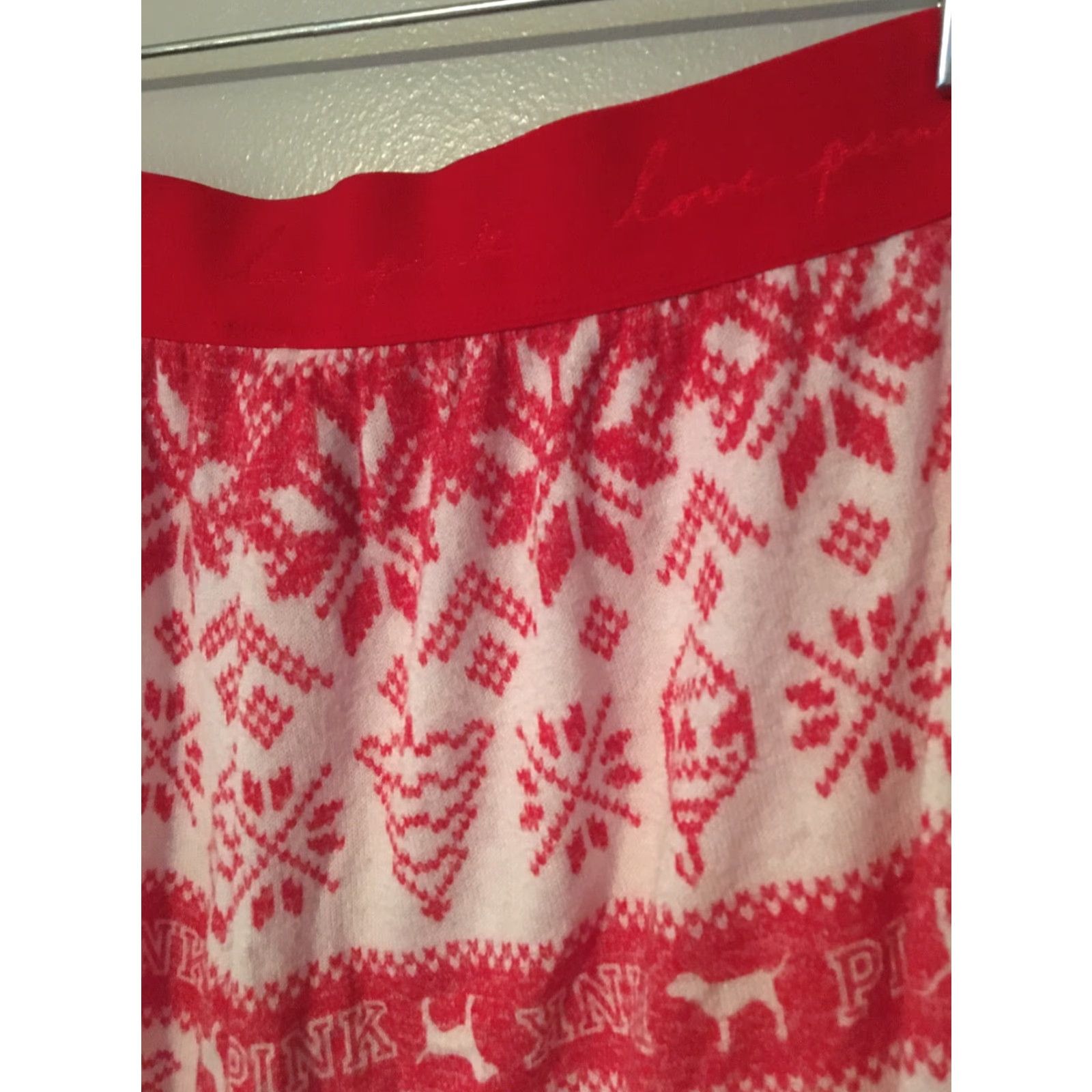 Vintage PINK Victoria's Secret Fair Isle Snowflake Pajama Pants White Red Sz S Size 28" / US 6 / IT 42 - 6 Thumbnail