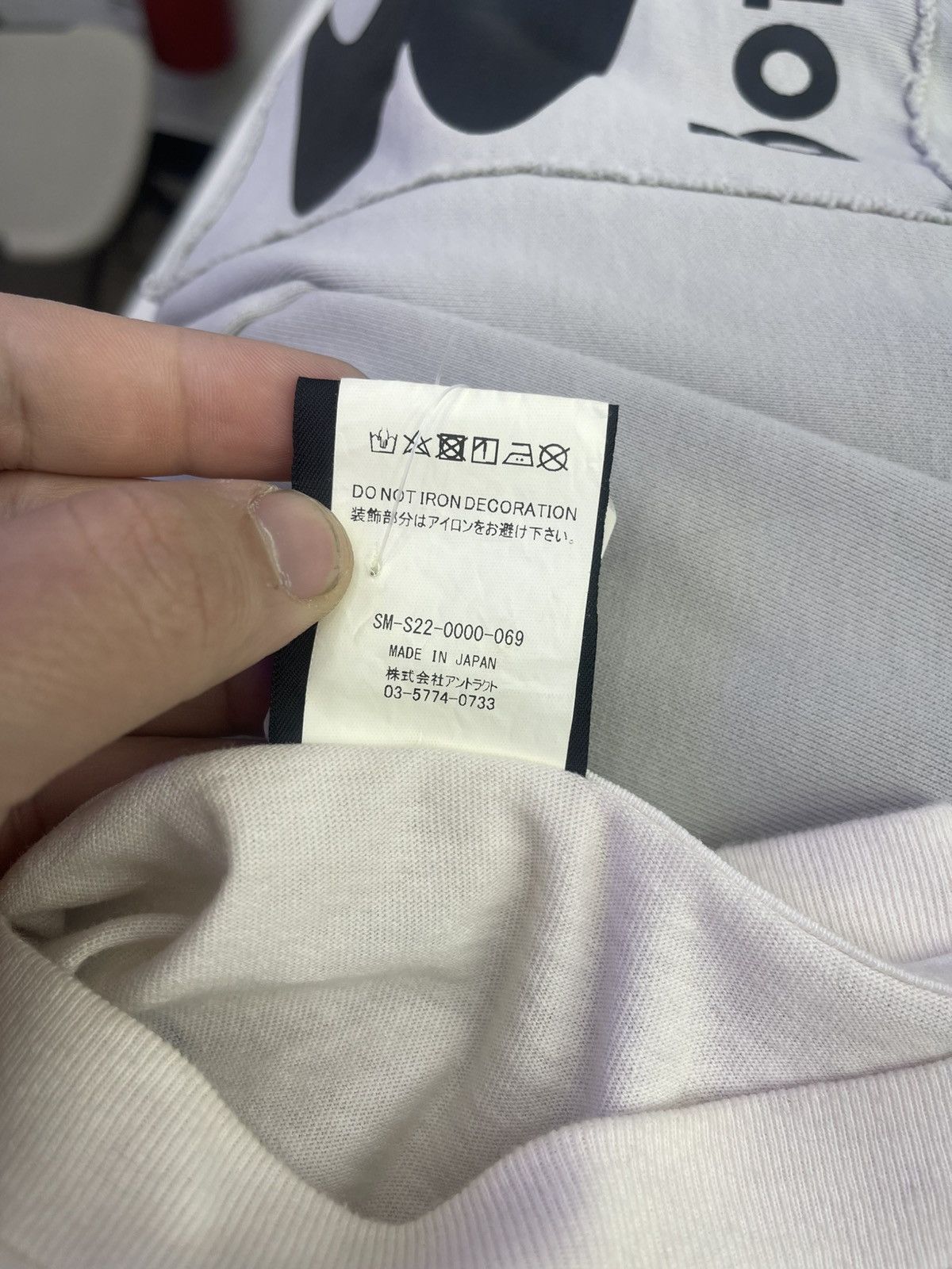 Saint Michael Saint Michael Longsleeve white Size US L / EU 52-54 / 3 - 4 Thumbnail
