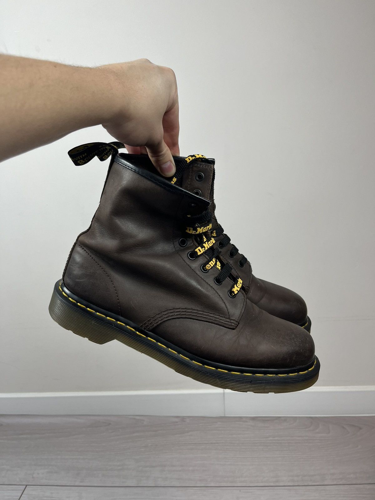 Dr. Martens Dr.Martens Brown Leather Hi Top Boots 10 US Size US 10 / EU 43 - 7 Thumbnail