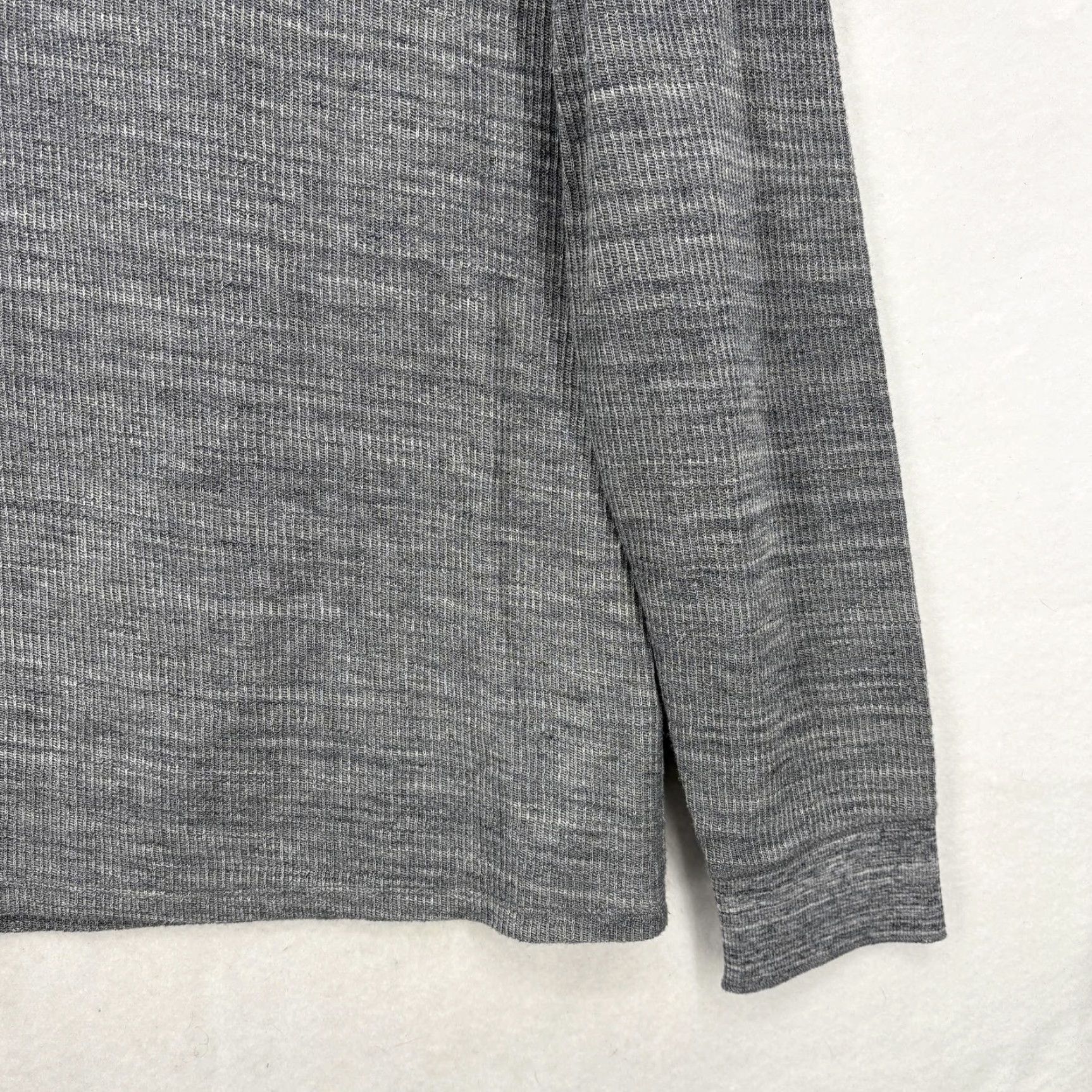Vince Vince Sweater Mens Medium Gray Waffle Knit Crewneck Long Sleeve Thermal Cotton Size US M / EU 48-50 / 2 - 3 Thumbnail
