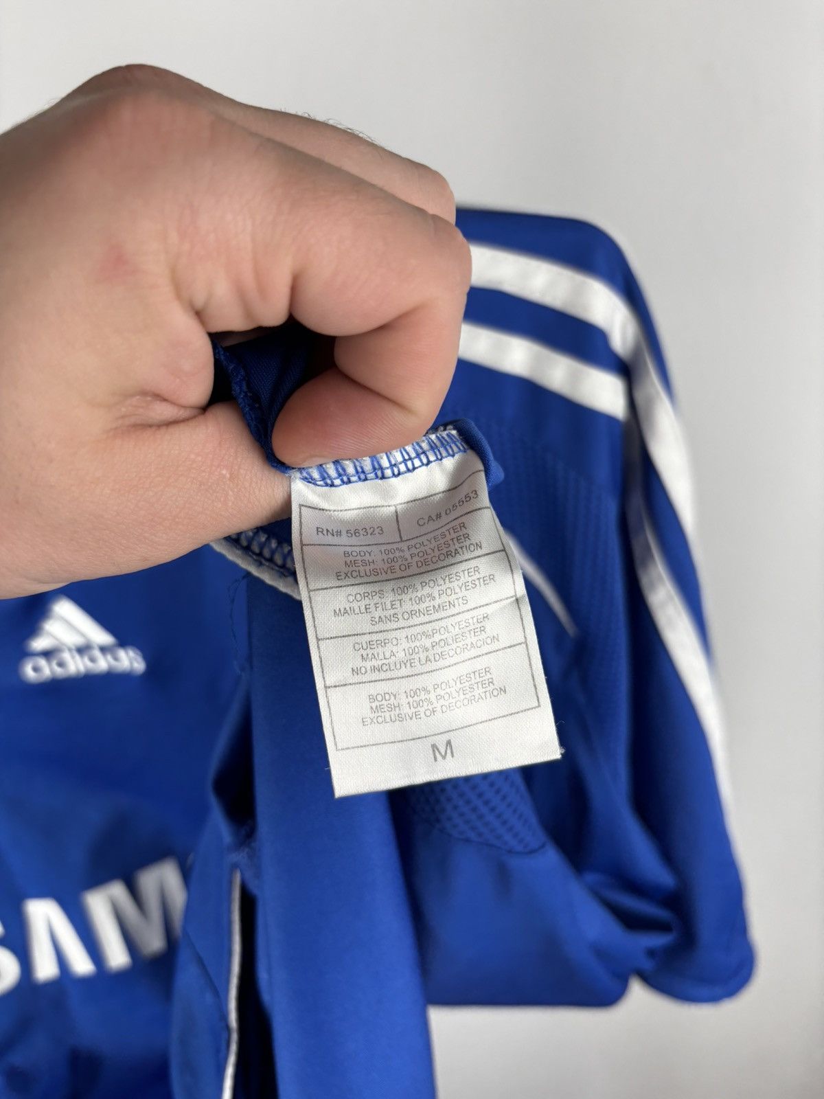 Vintage Adidas x Chelsea 2008 soccer jersey size M Size US M / EU 48-50 / 2 - 7 Thumbnail