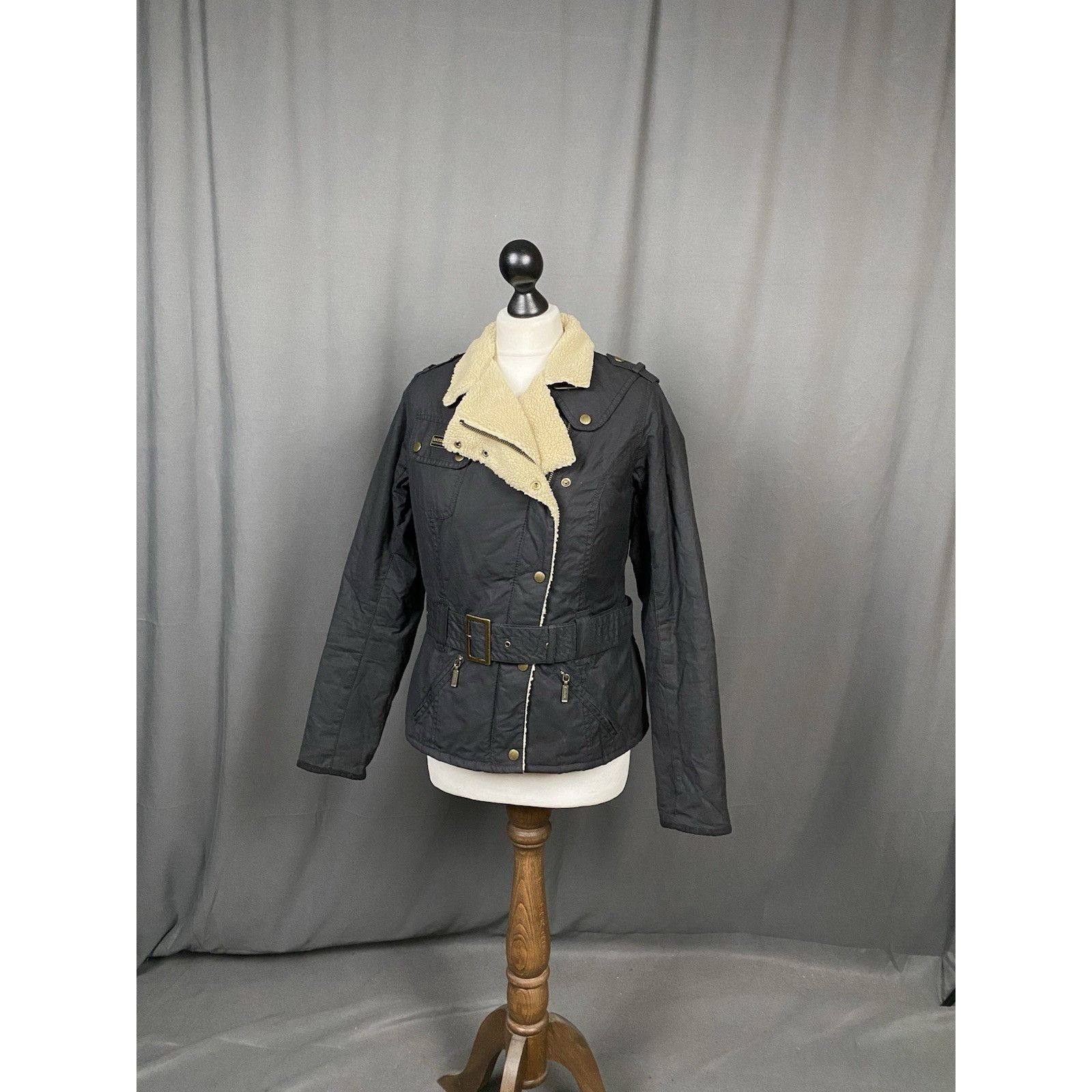 Barbour Barbour Matlock Black Assymetric Insulated Biker Waxed Jack Size M / US 6-8 / IT 42-44 - 5 Thumbnail
