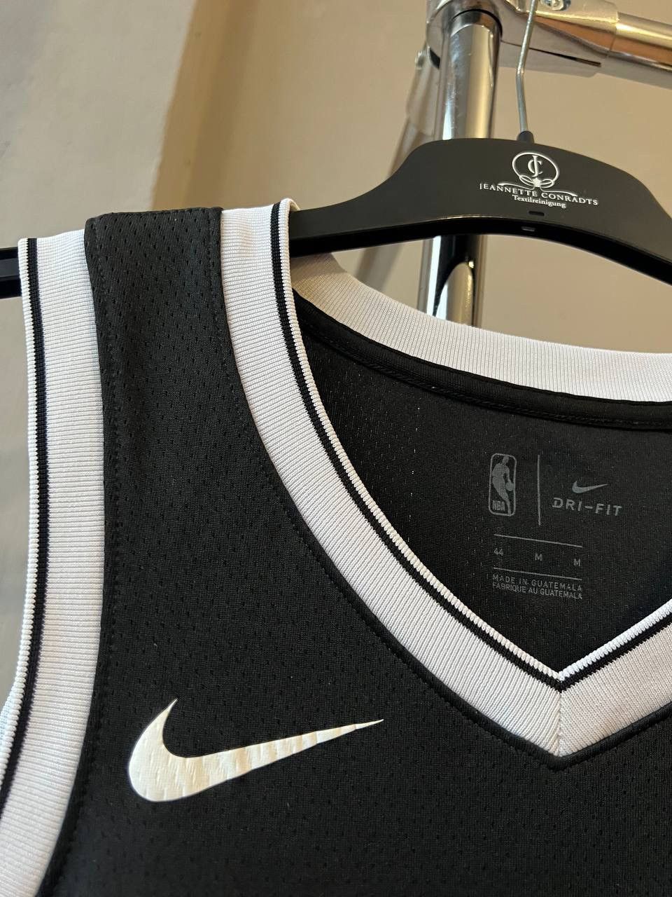 NBA 2021 BROOKLYN NETS #13 HARDEN SWINGMAN BASKETBALL JERSEY SZM Size US M / EU 48-50 / 2 - 6 Thumbnail