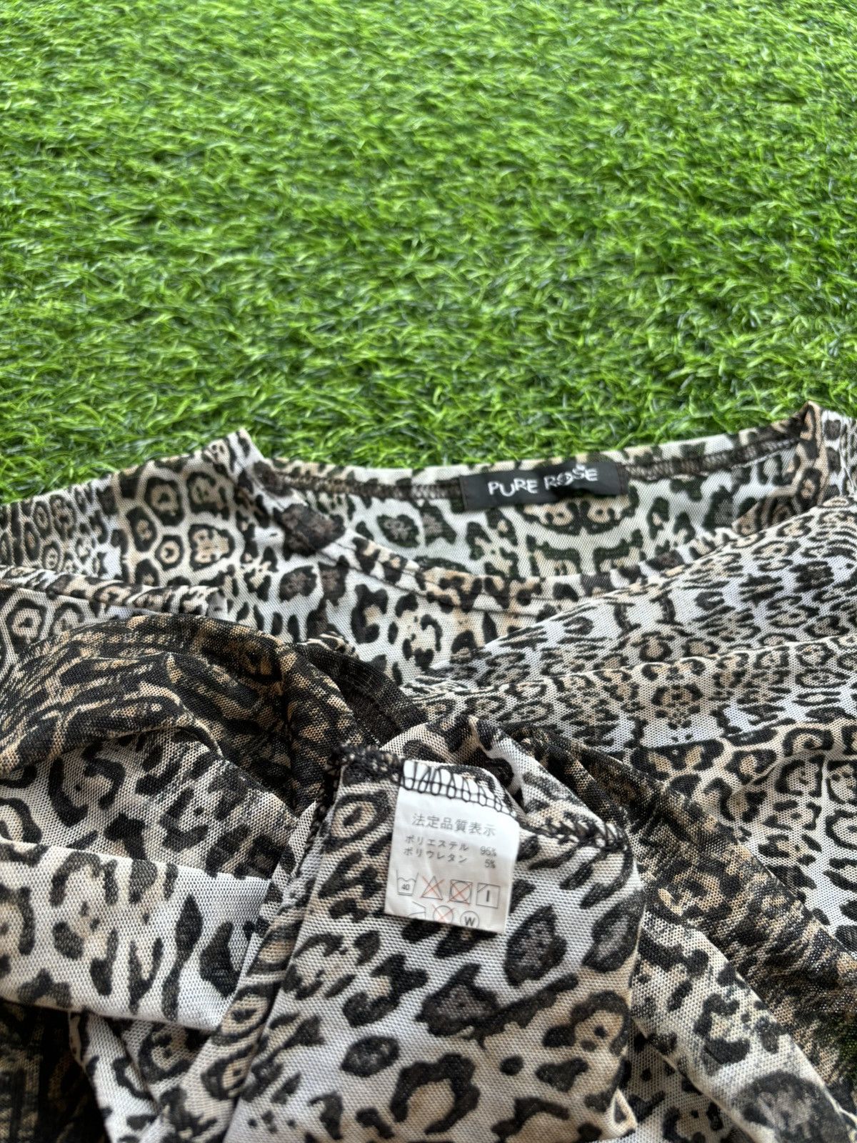 Tornado Mart Y2k Pure Rose Leopard Ifsixwasnine Punk Style Size ONE SIZE - 9 Thumbnail