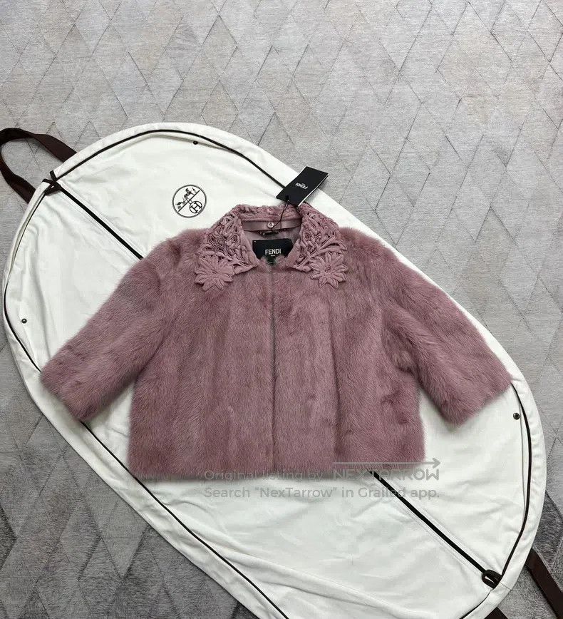Fendi Fendi Mink Fur Coat, 100% Mink Fur Size M / US 6-8 / IT 42-44 - 1 Thumbnail