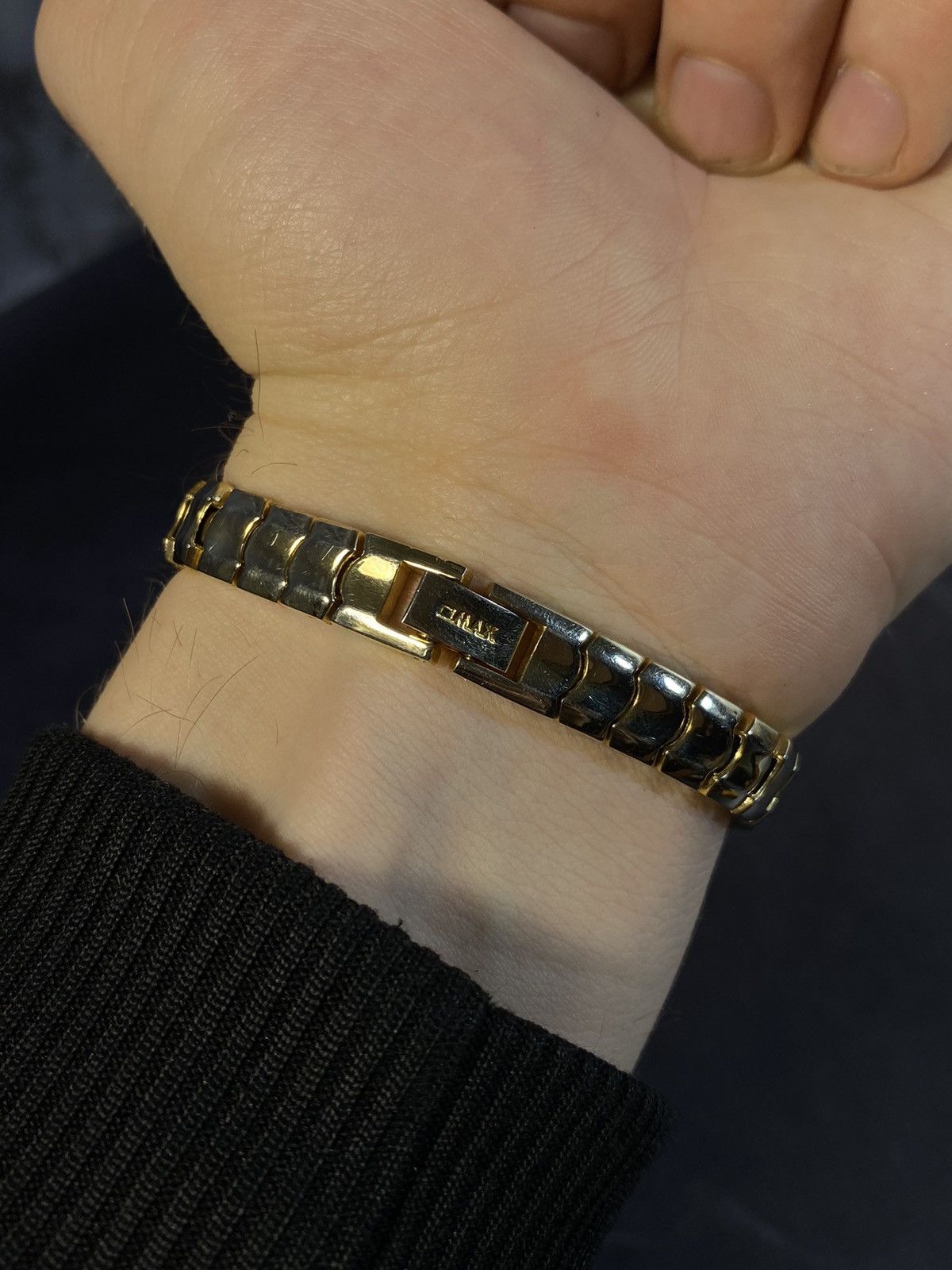 Japanese Brand × Vintage Crystal Black Dial Bracelet Watch with Rhinestones Size ONE SIZE - 3 Thumbnail