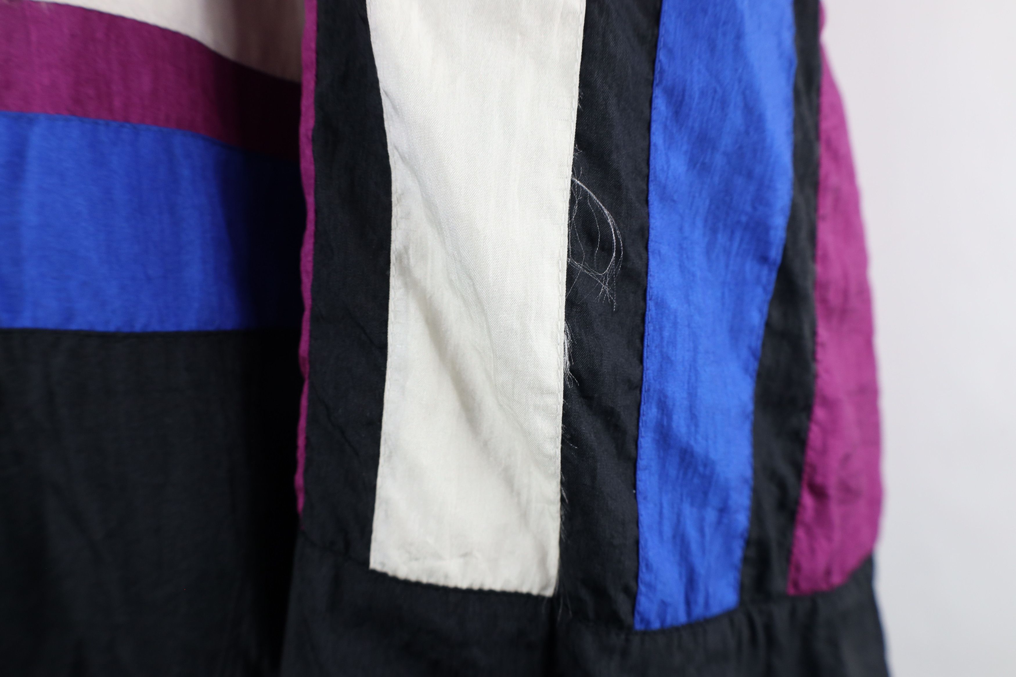 Vintage Vintage 90s USA Olympics Lined Zip Windbreaker Jacket Size US XL / EU 56 / 4 - 5 Thumbnail