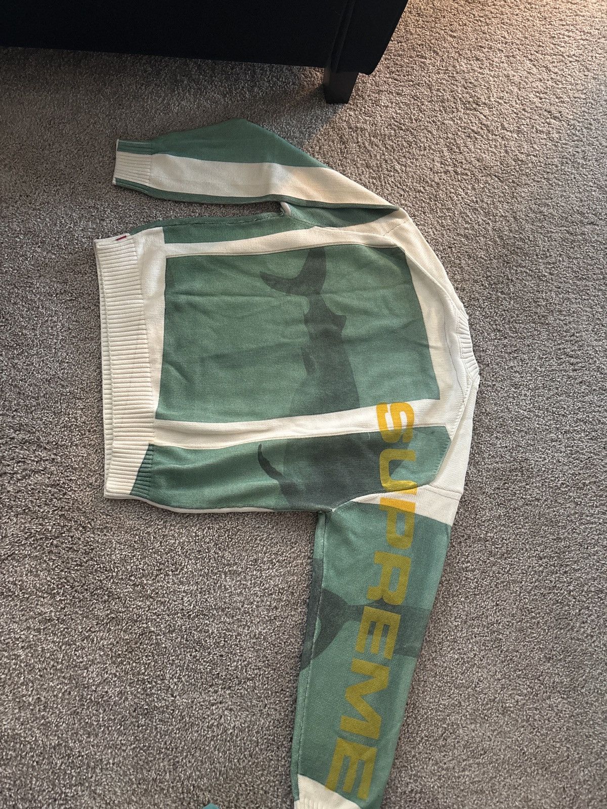 Damien Hirst × Supreme Supreme x Damien Hirst Shark Sweater Size US L / EU 52-54 / 3 - 3 Thumbnail