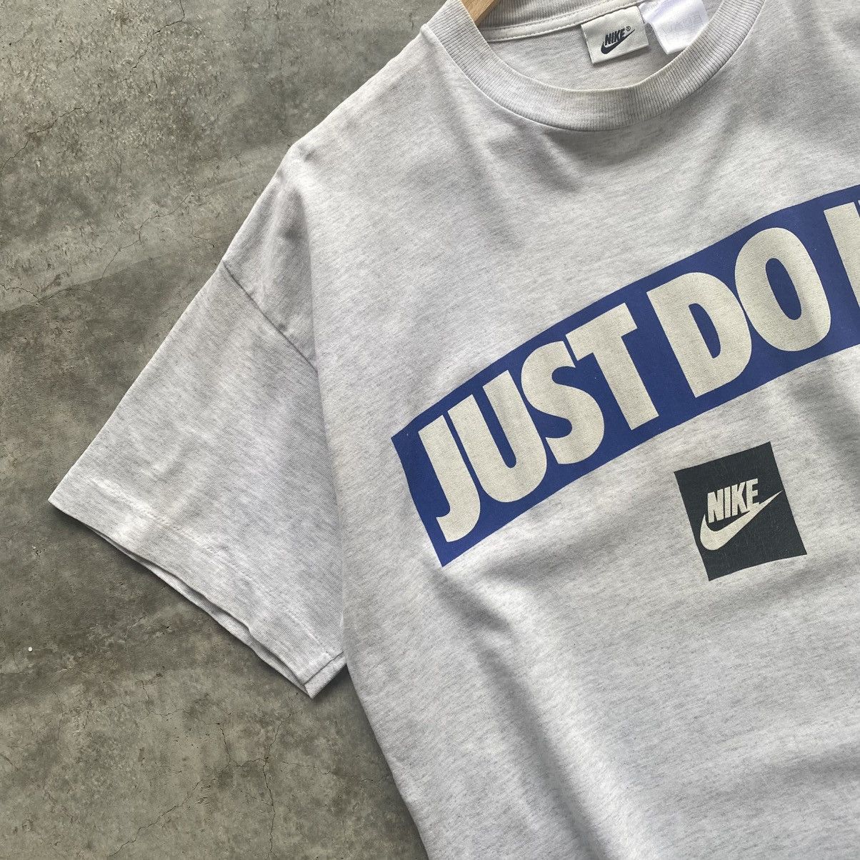 Nike × Vintage Vintage Nike Swoosh Tshirt (M) Size US M / EU 48-50 / 2 - 4 Thumbnail