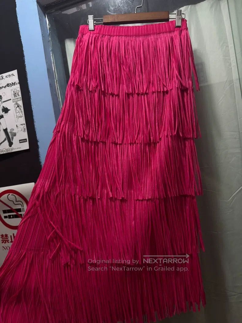 Issey Miyake Issey Miyake Red Midi Skirt Size 25" / US 0 / IT 36 - 3 Thumbnail