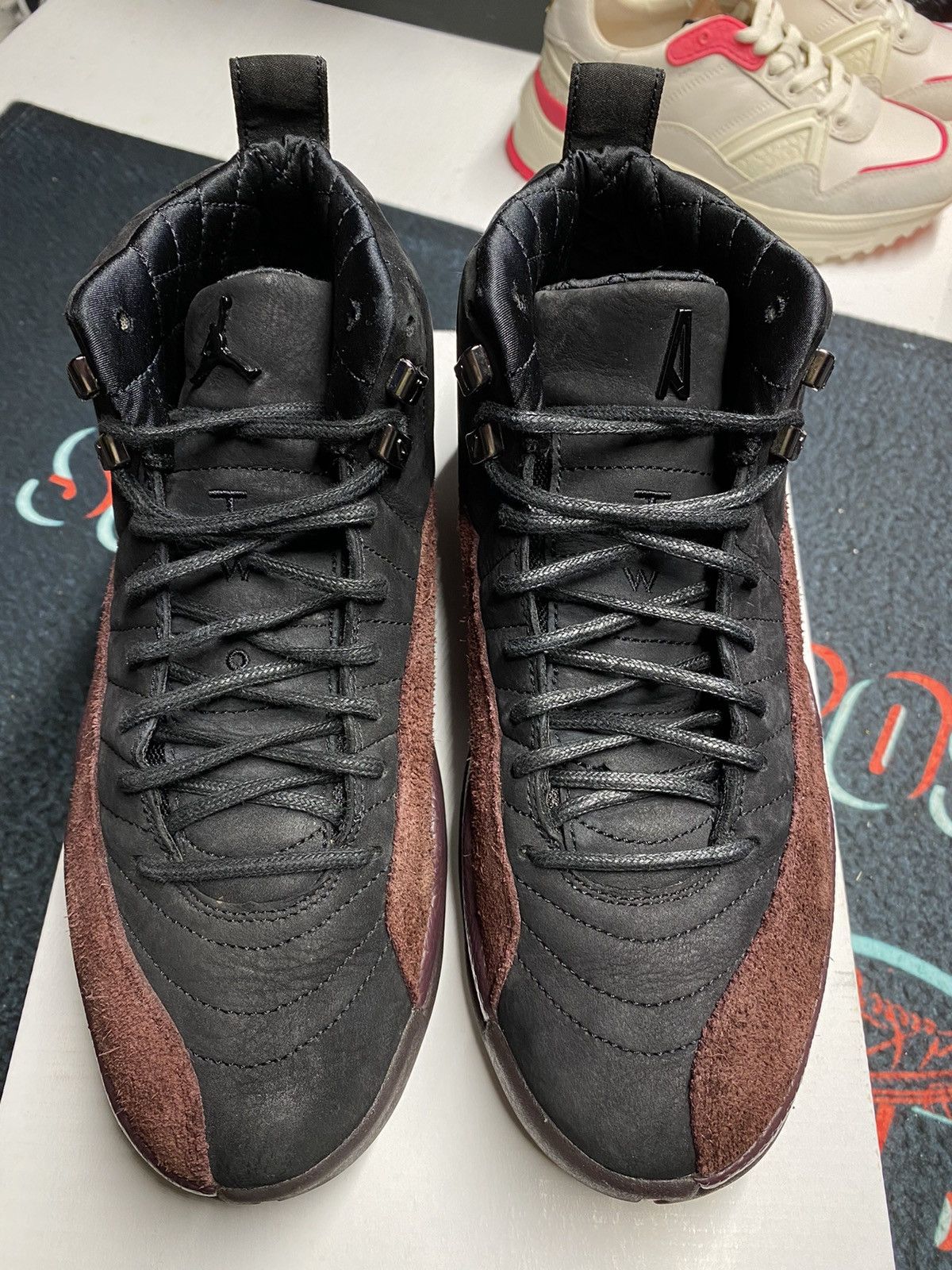 Jordan Brand Jordan 12 Retro A Ma Maniere Size US 10 / EU 43 - 1 Thumbnail