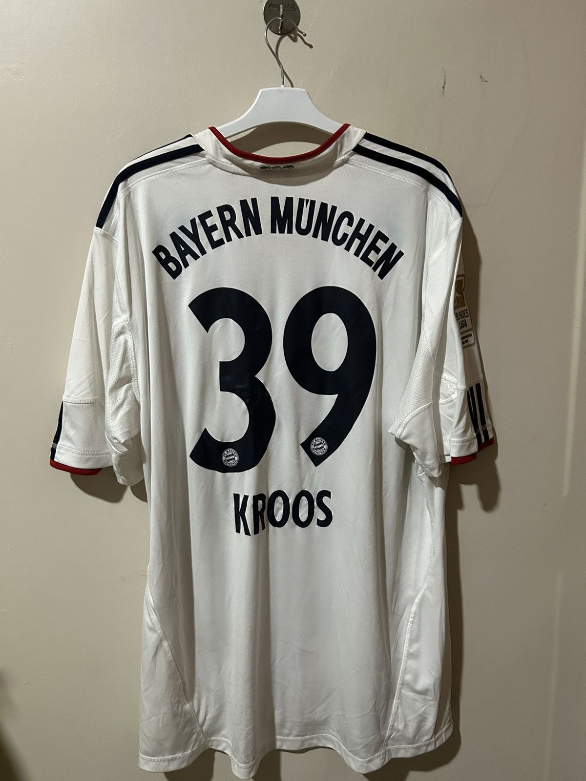 Adidas Bayern munich jersey toni kroos 2010 away Size US XXL / EU 58 / 5 - 2 Thumbnail