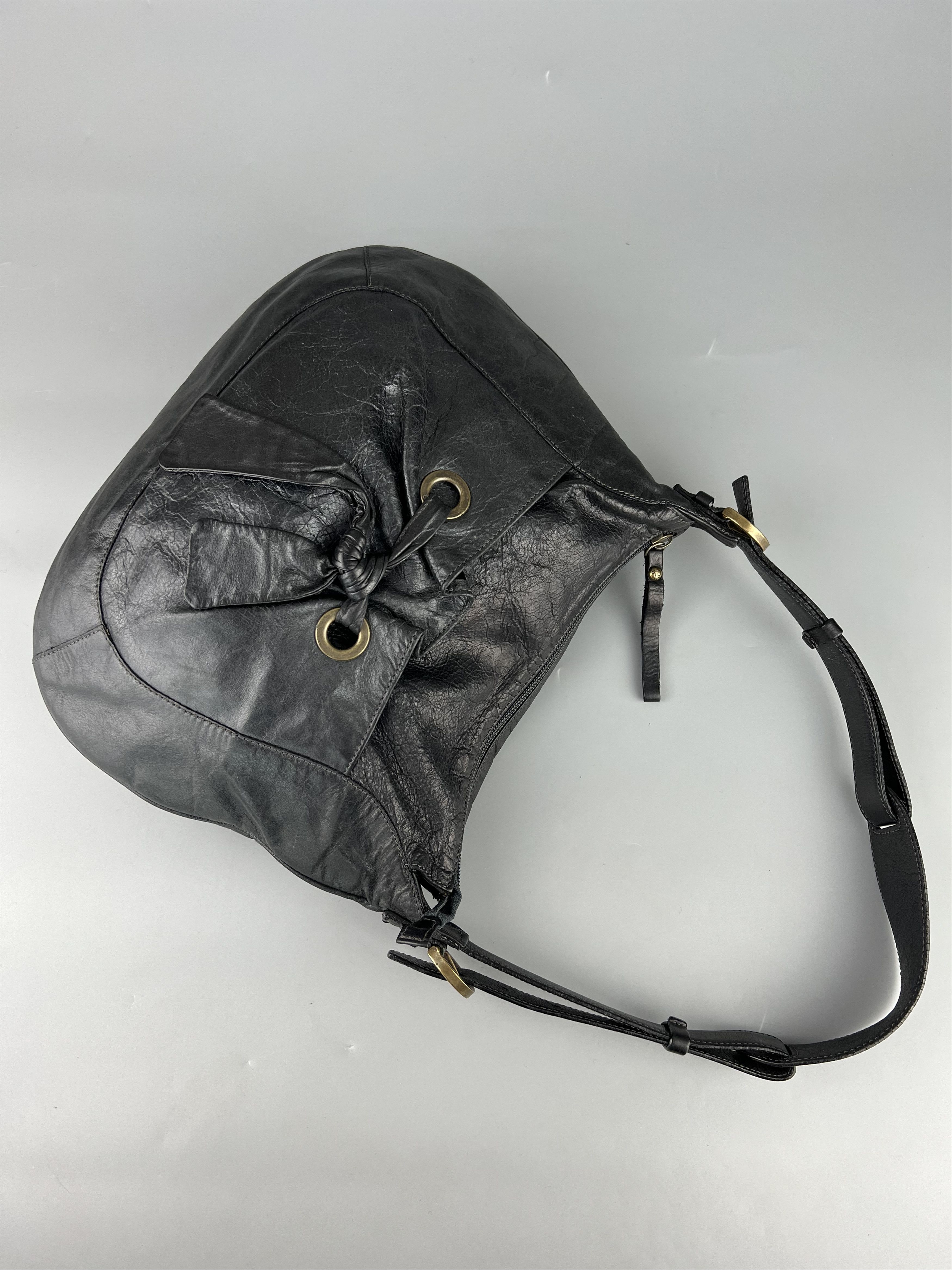 Vintage Coccinelle Vintage Black Leather Shoulder Bag Size ONE SIZE - 1 Thumbnail