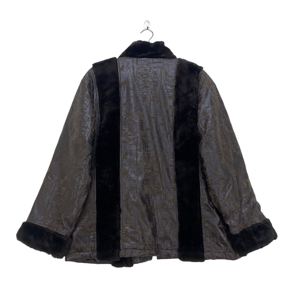 Japanese Brand Japanese Brand Rose Fashion Full Print Fur Jacket Size M / US 6-8 / IT 42-44 - 2 Thumbnail