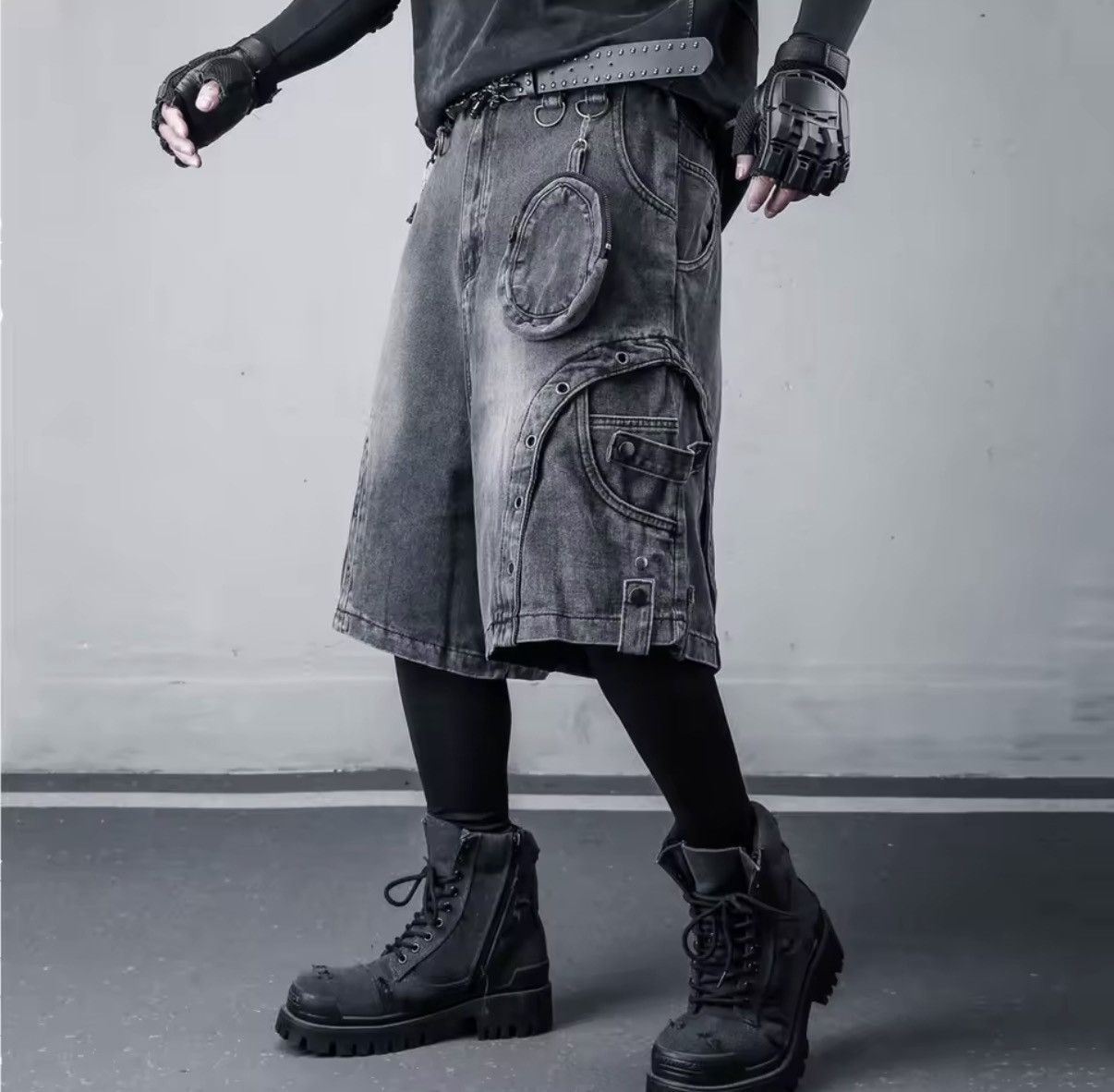 Other Punk Streetwear Cargo Multi Pockets Denim Shorts Size US 32 / EU 48 - 3 Thumbnail