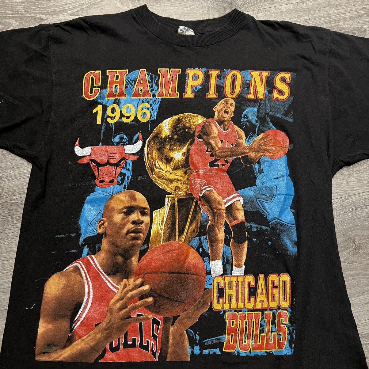 Rap Tees Vintage Chicago Bulls Rodman rap tee Size US L / EU 52-54 / 3 - 3 Thumbnail