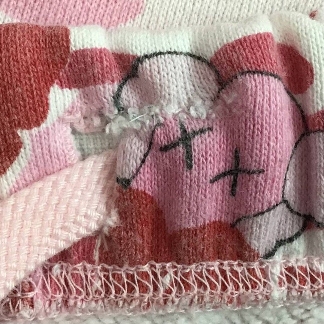 Bape × Kaws BAPE × KAWS Bendy ABC Camo Pink Sweat Shorts NIGO ★size M Size US 32 / EU 48 - 8 Thumbnail