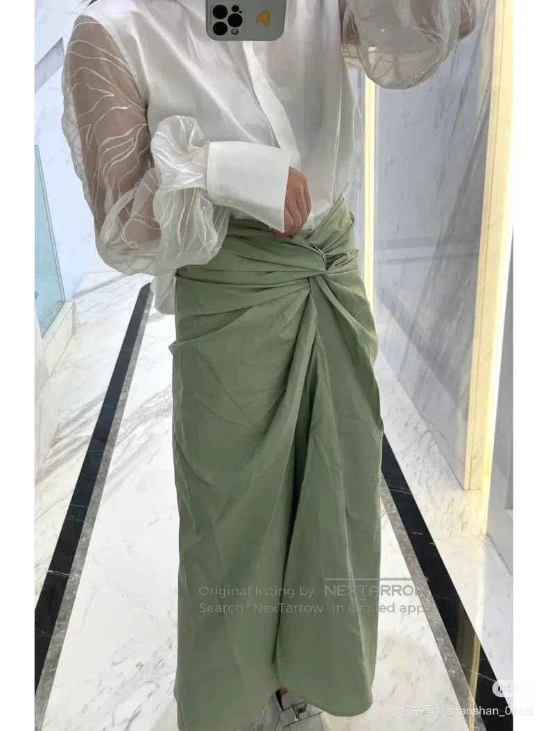 Brunello Cucinelli Brunello Cucinelli Green pleated midi skirt Size 26" / US 2 / IT 38 - 7 Thumbnail