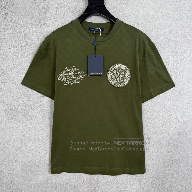 Louis Vuitton Louis Vuitton SS25 Solid Crew Neck Jacquard Embroidered Sh Size US M / EU 48-50 / 2 - 1 Thumbnail