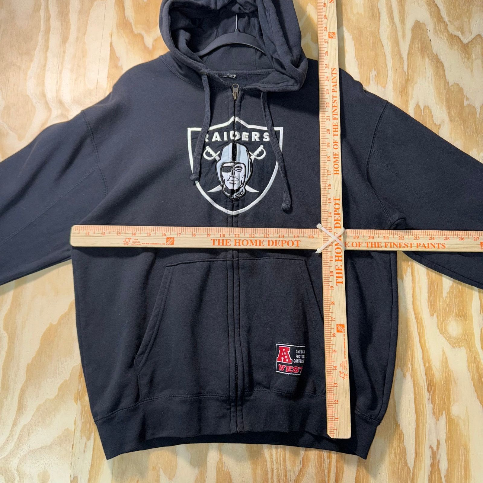 NFL Vintage Y2K Oakland Raiders embroider NFL 00s zip up hoodie Size US L / EU 52-54 / 3 - 4 Thumbnail
