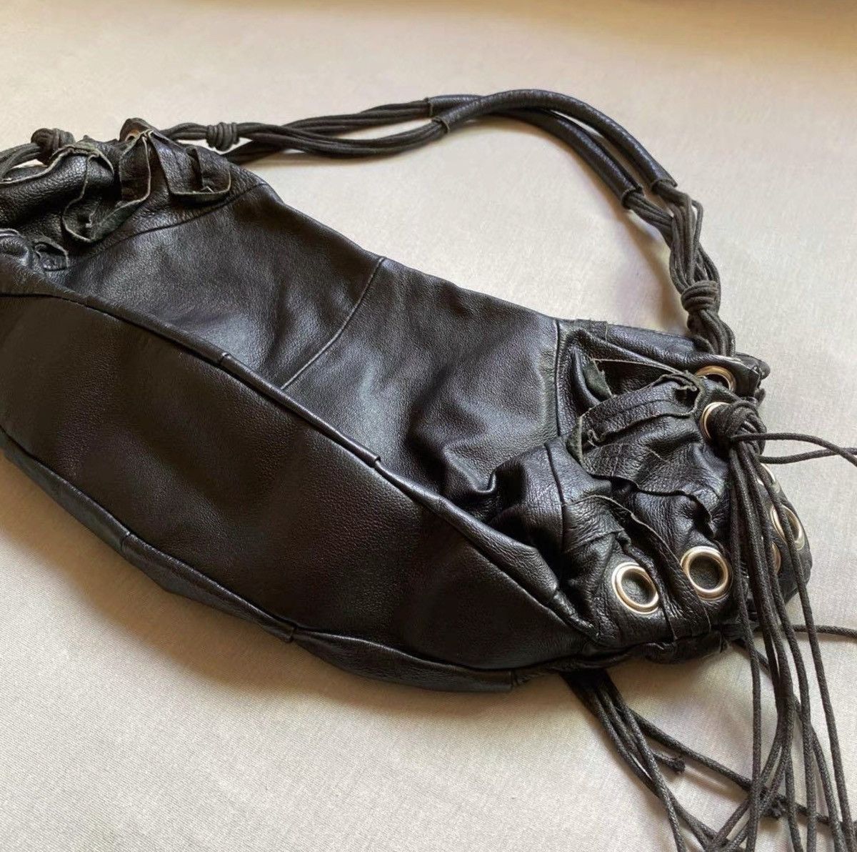 Japanese Brand japanese Brand avant-garde leather shoulder bag Size ONE SIZE - 4 Thumbnail