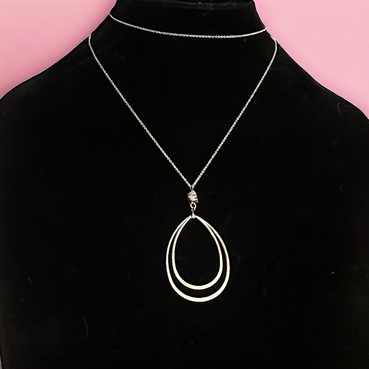 Other Long silver tone double layered teardrop pendant necklace Size ONE SIZE - 1 Thumbnail