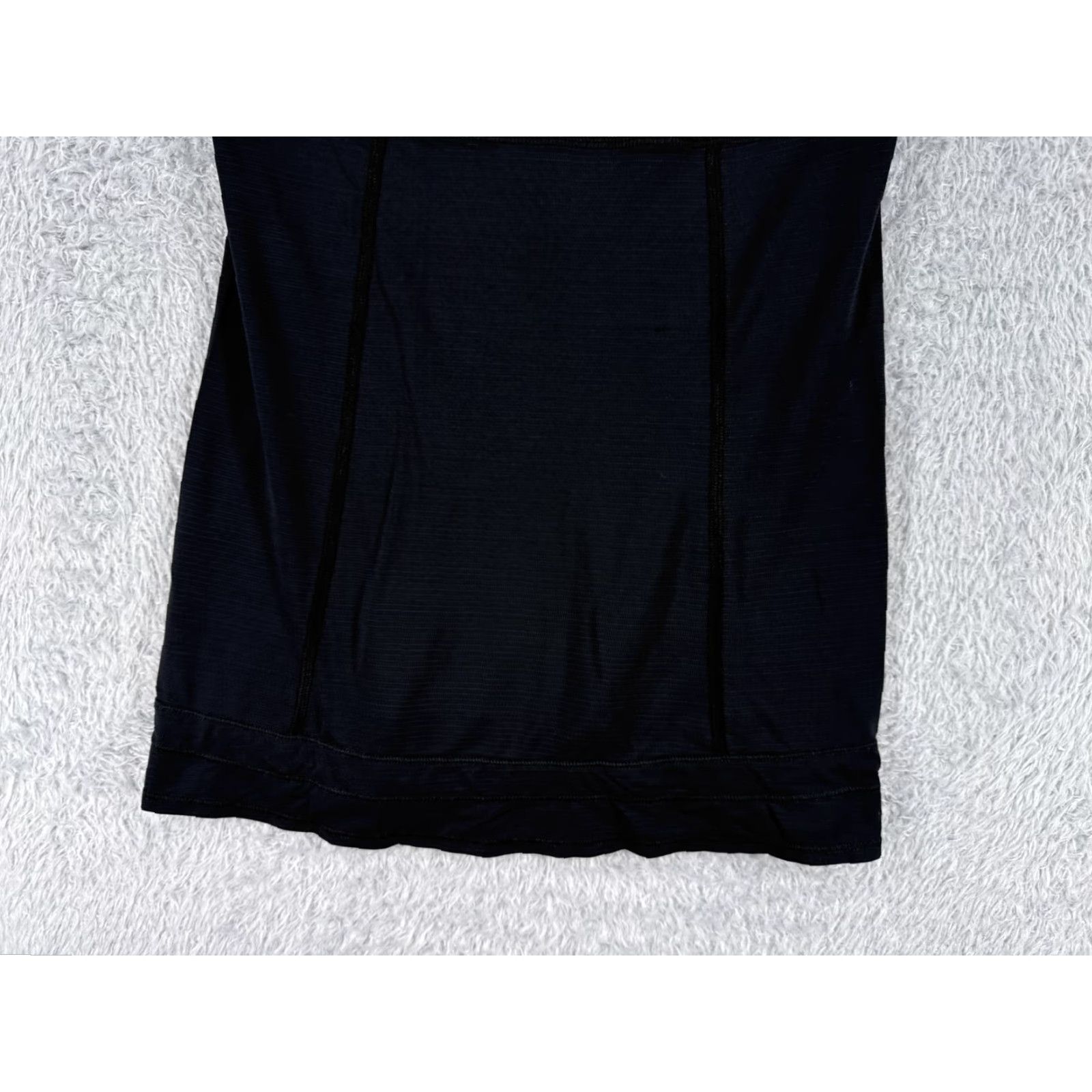 Lululemon Lululemon Shirt Women 4 Black White Run Ta Ta Topper Silverescent Running W1D10S Size S / US 4 / IT 40 - 5 Thumbnail