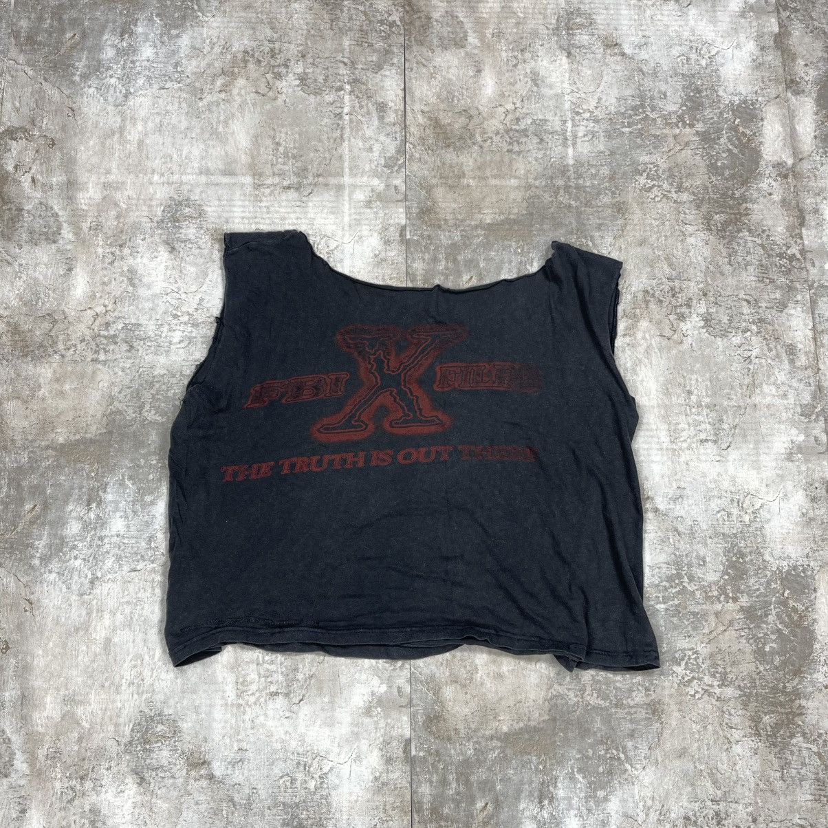 Vintage VINTAGE 90S 'THE X-FILES' MOVIE PROMO TEE SLEEVELESS TRASHED Size US S / EU 44-46 / 1 - 5 Thumbnail