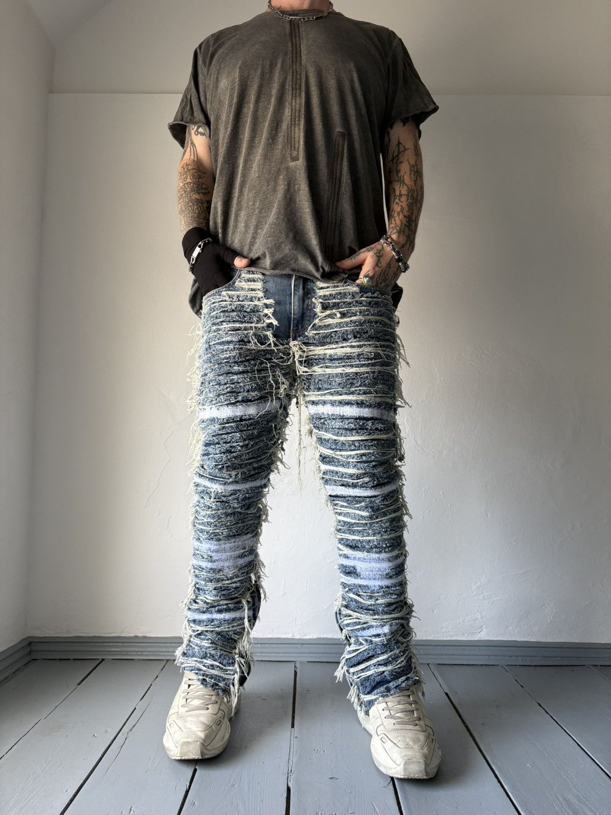 1017 ALYX 9SM × Blackmeans Distressed Shredded Blackmeans x Alyx Pants Size US 34 / EU 50 - 1 Thumbnail