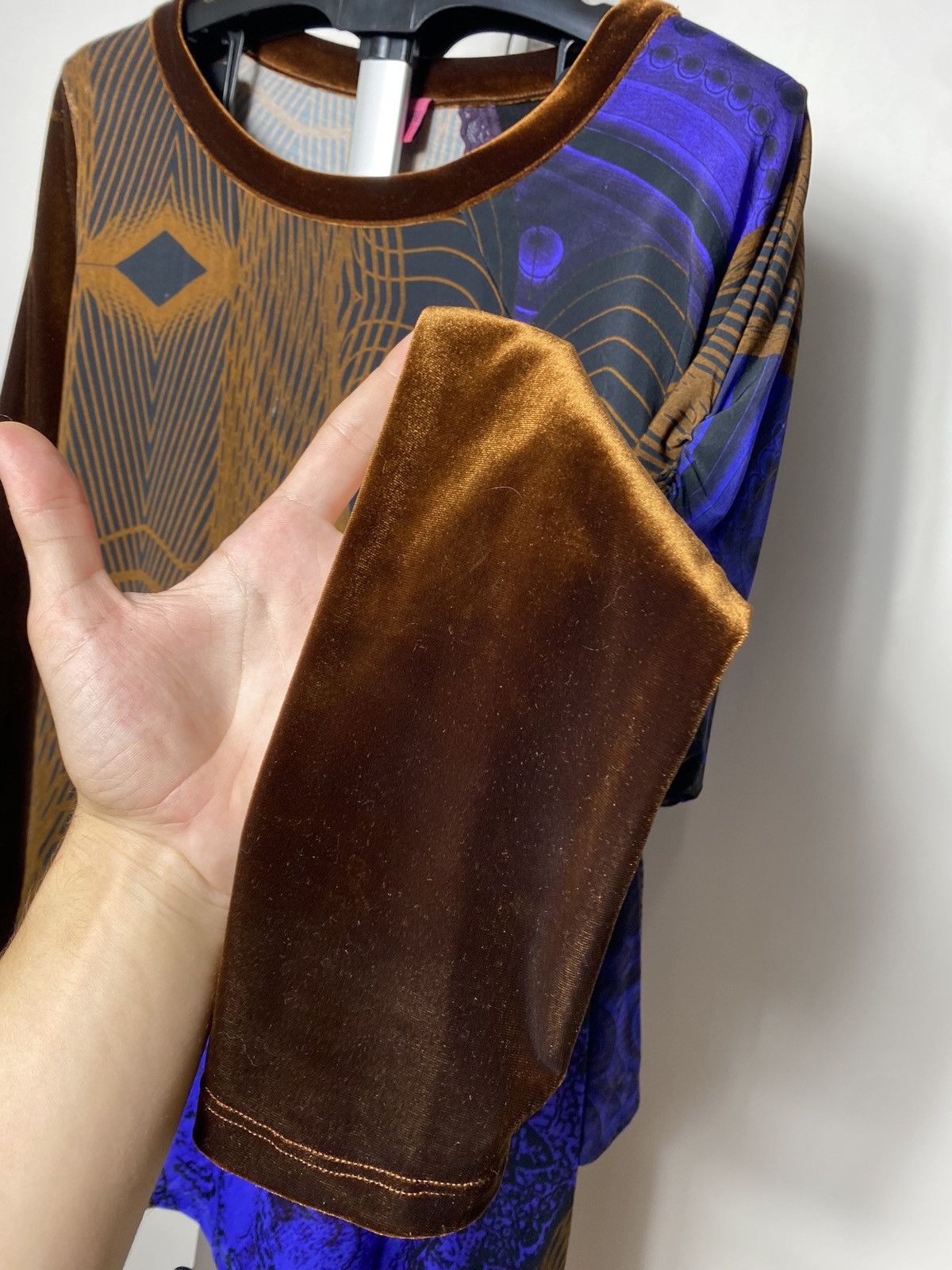 Other Save The Queen Asymmetric Velvet/Viscose Blouses Tunic Size XL / US 12-14 / IT 48-50 - 4 Thumbnail