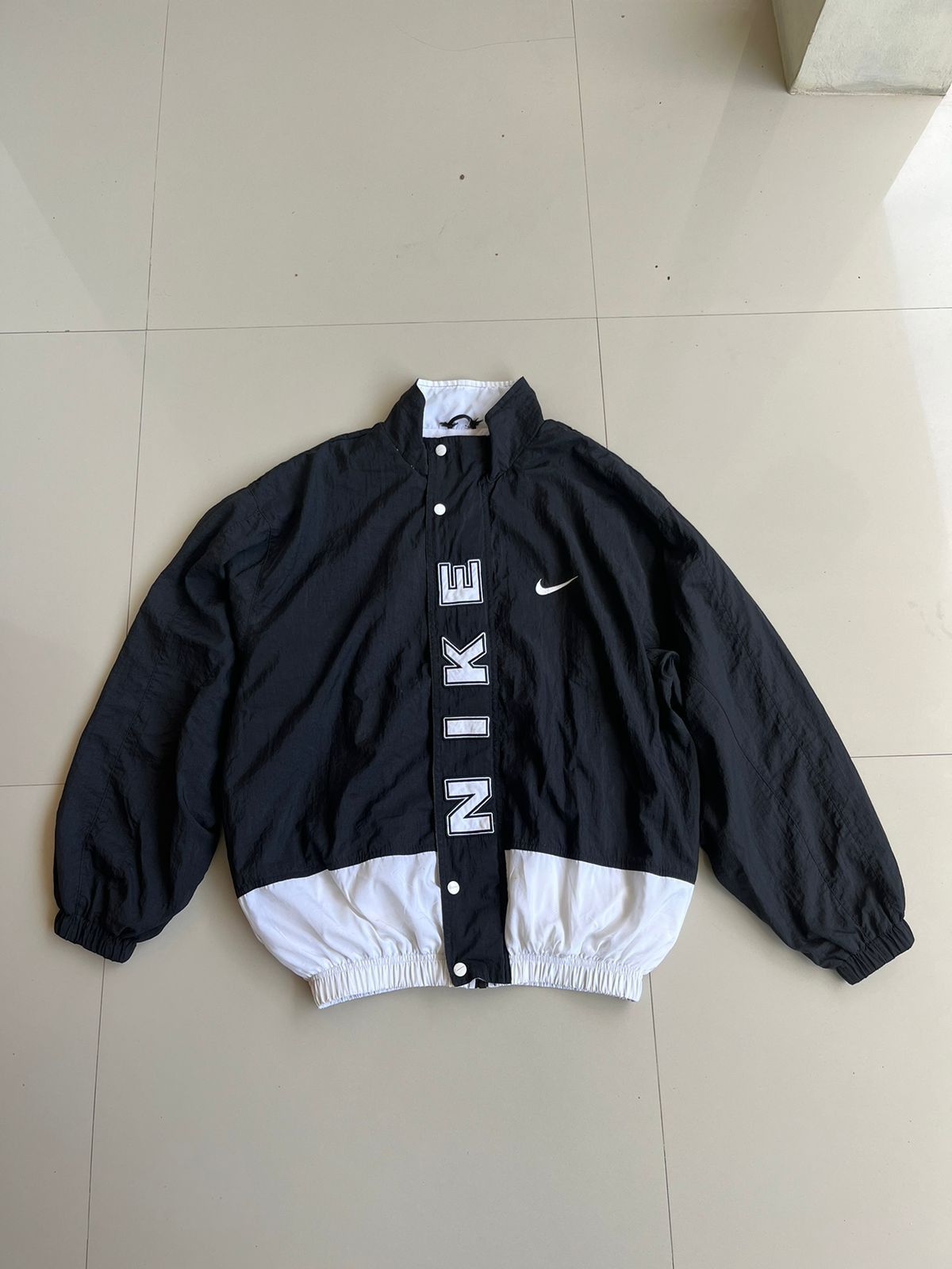 Vintage windbreaker Nike