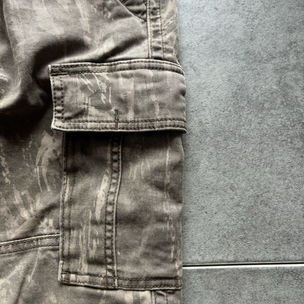 Hollister Hollister camo cargo pants Size US 30 / EU 46 - 2 Thumbnail