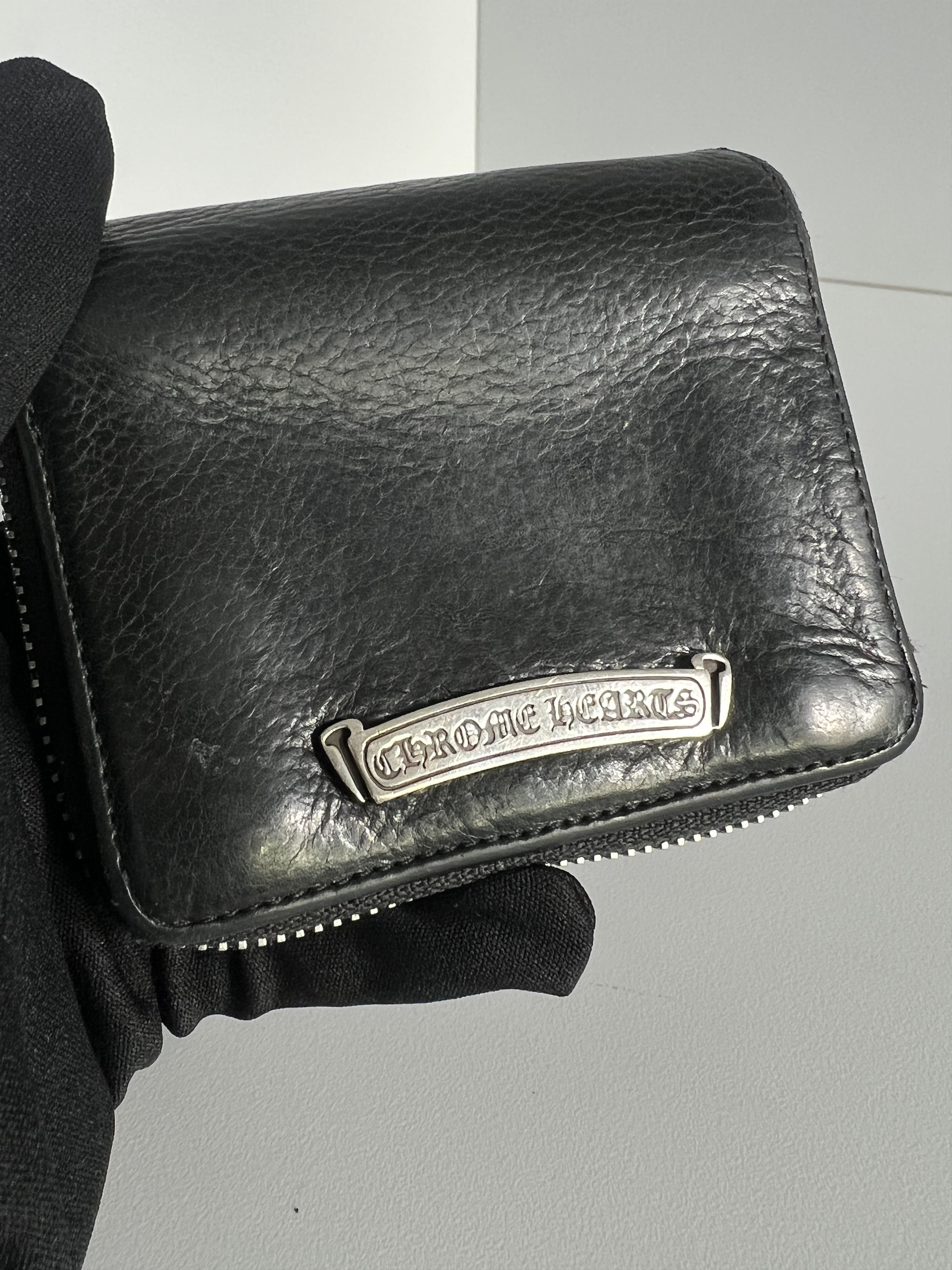 Chrome Hearts Chrome Hearts Square Scroll Logo Zip Bill Wallet Black Size ONE SIZE - 3 Thumbnail