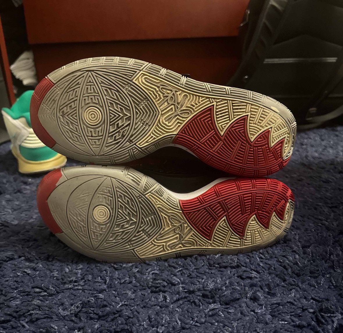 Nike Kyrie 6 “Bred” Size US 10 / EU 43 - 5 Thumbnail